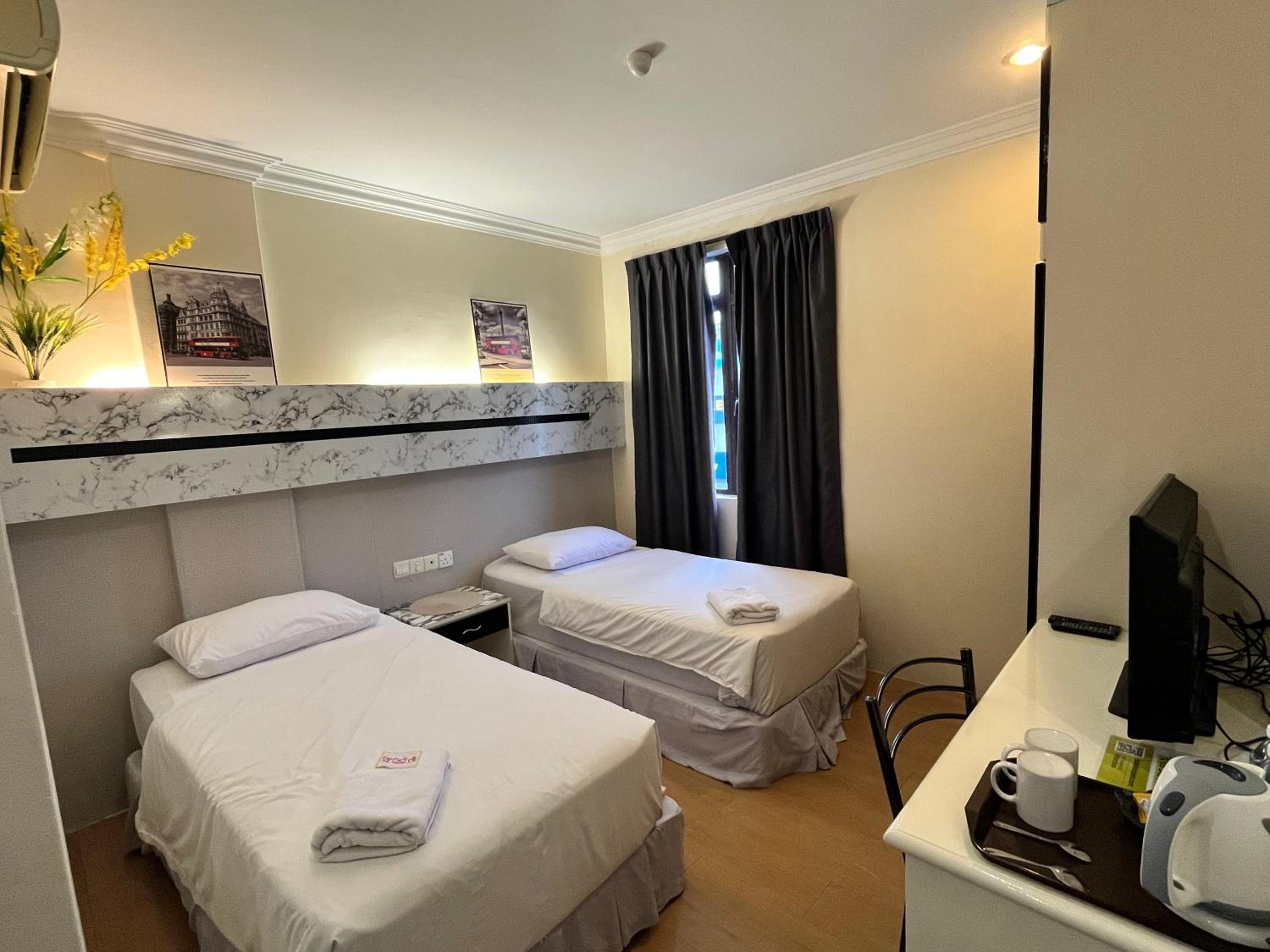 Twin Room photo 2