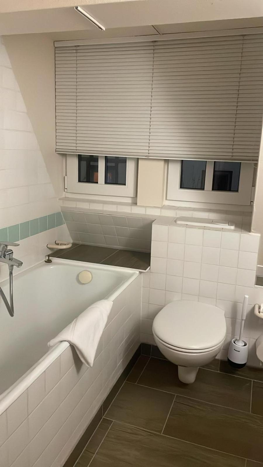 Double Room - Photo 2