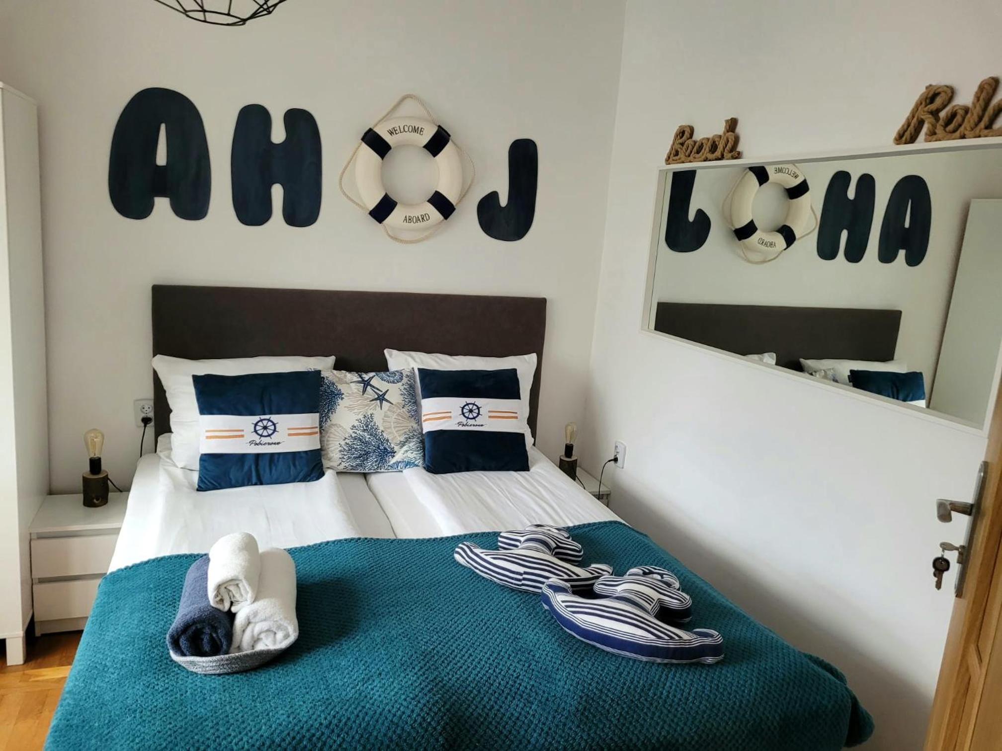 Double Room with Private External Bathroom photo 3