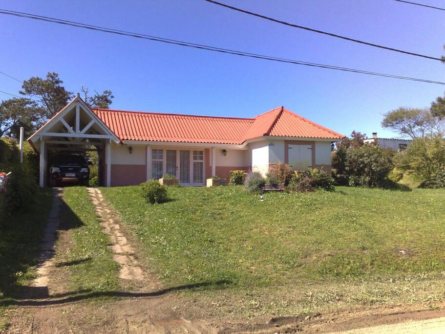 One-Bedroom House photo 2