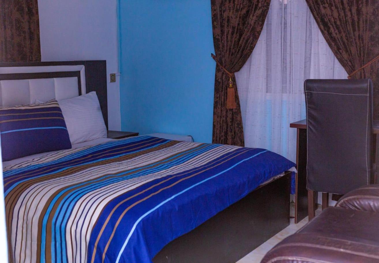 Deluxe Double Room (1 Adult + 1 Child) photo 1