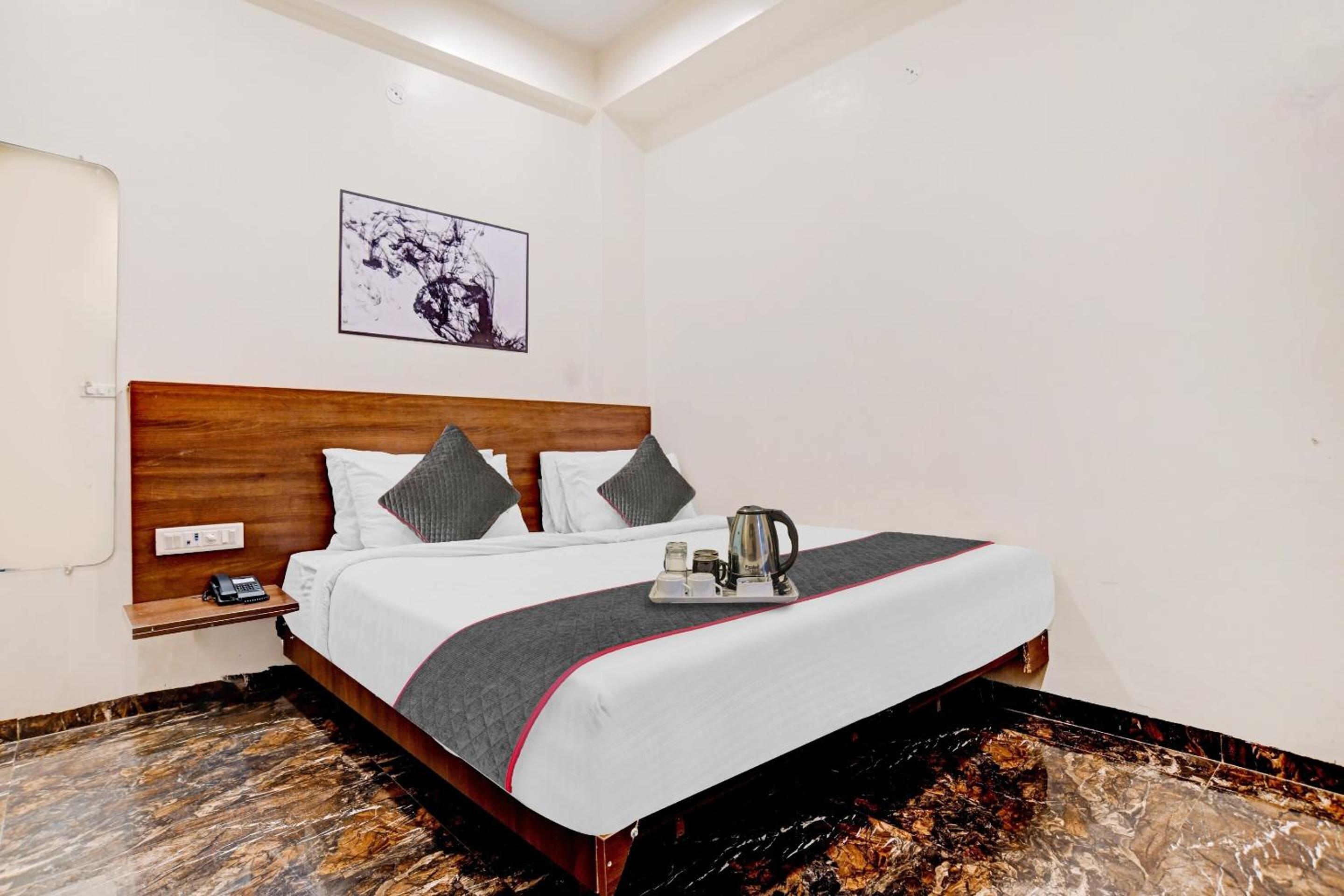 Classic Triple Room - Photo 5