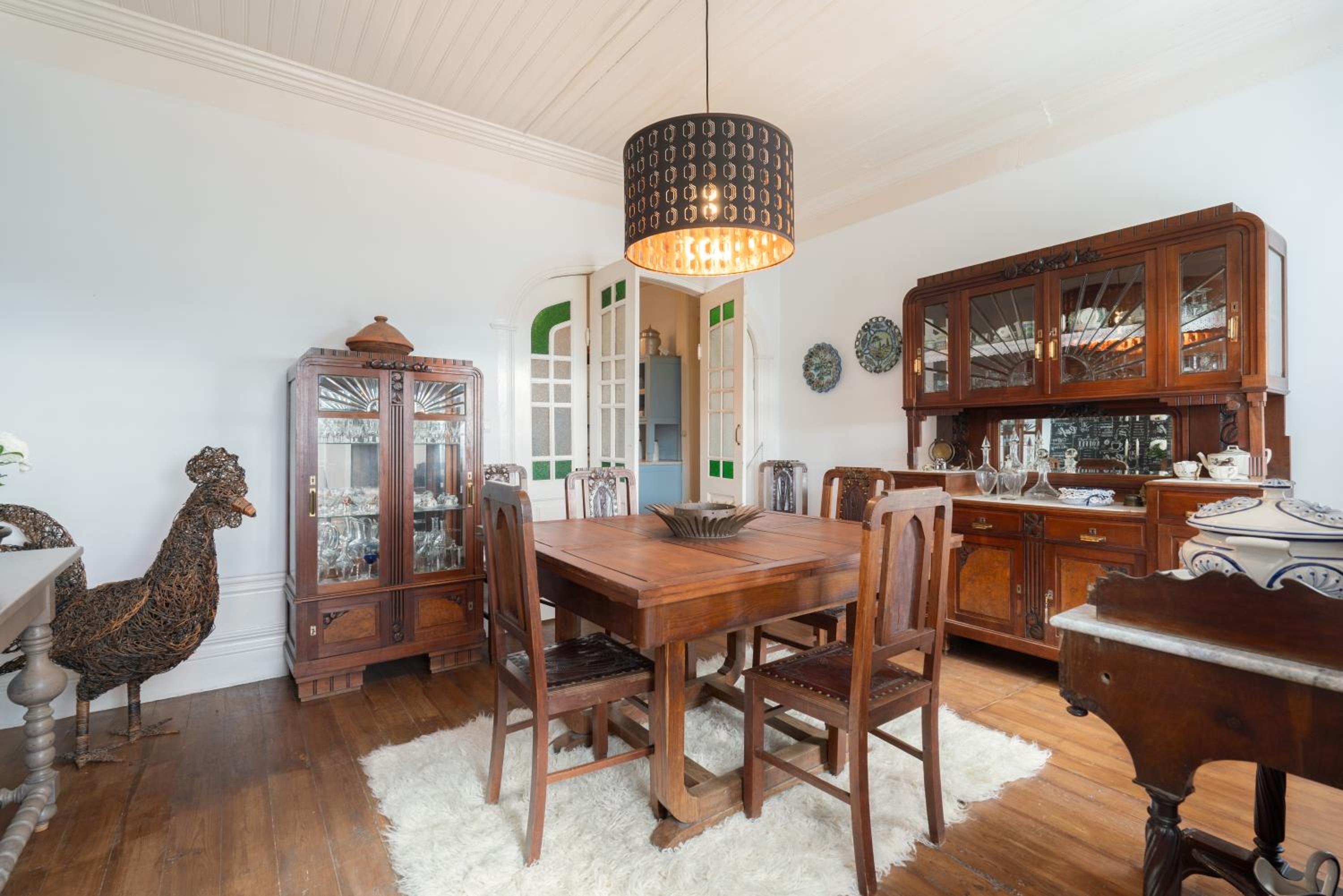 Three-Bedroom House photo 2