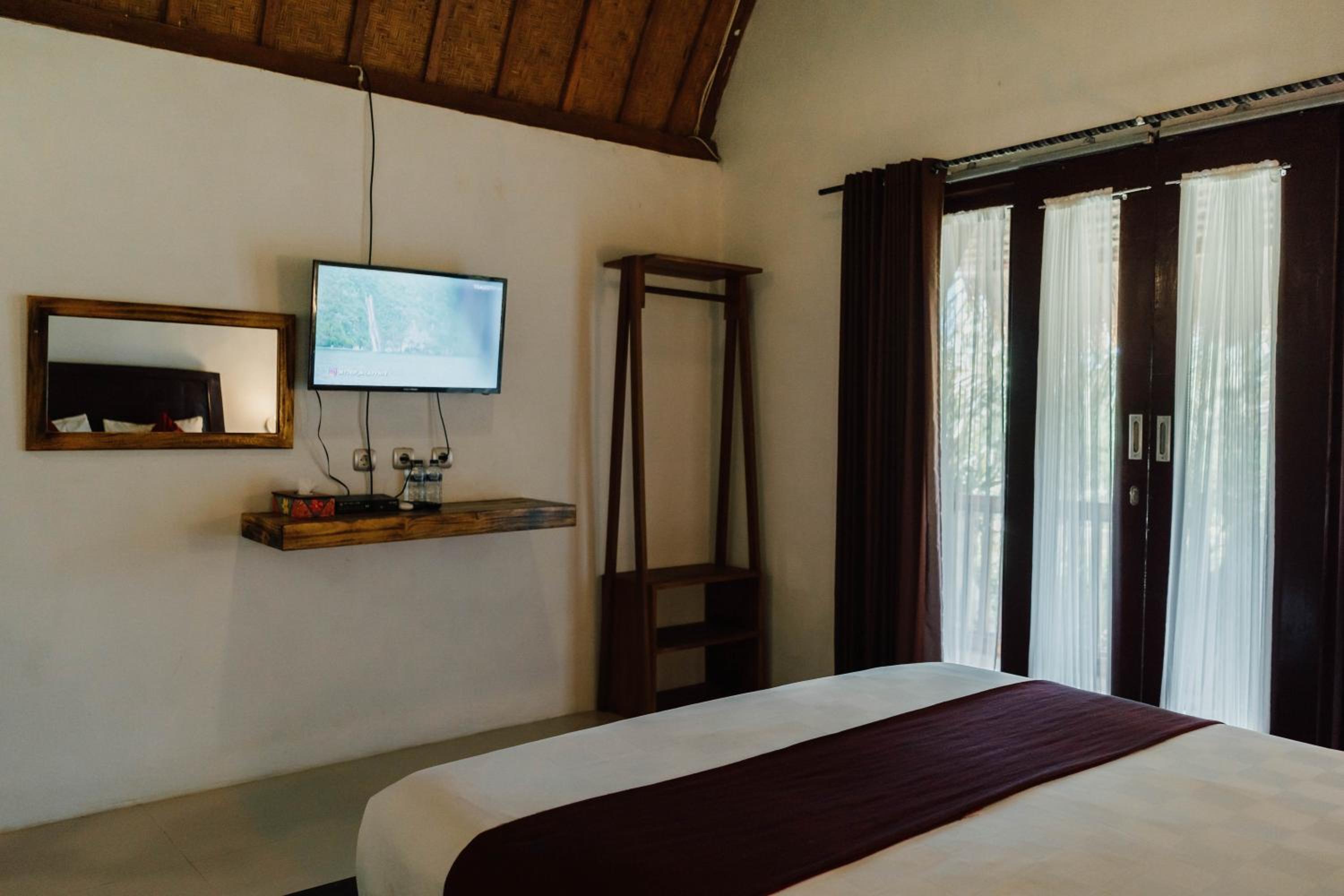Deluxe Room - Photo 3