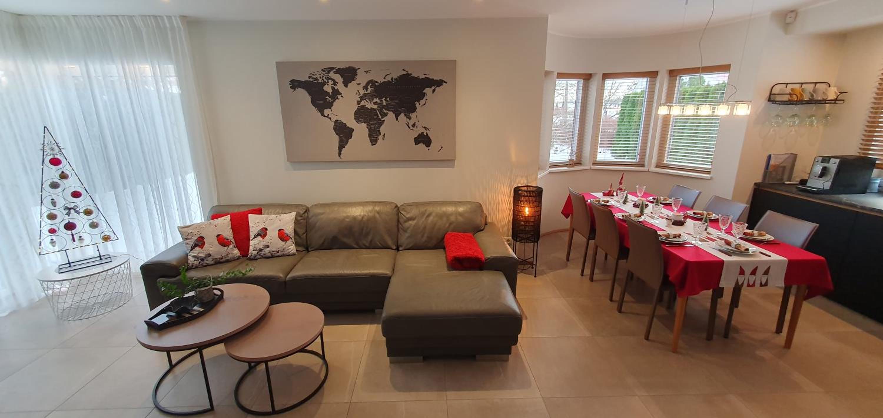Four-Bedroom House - Photo 38