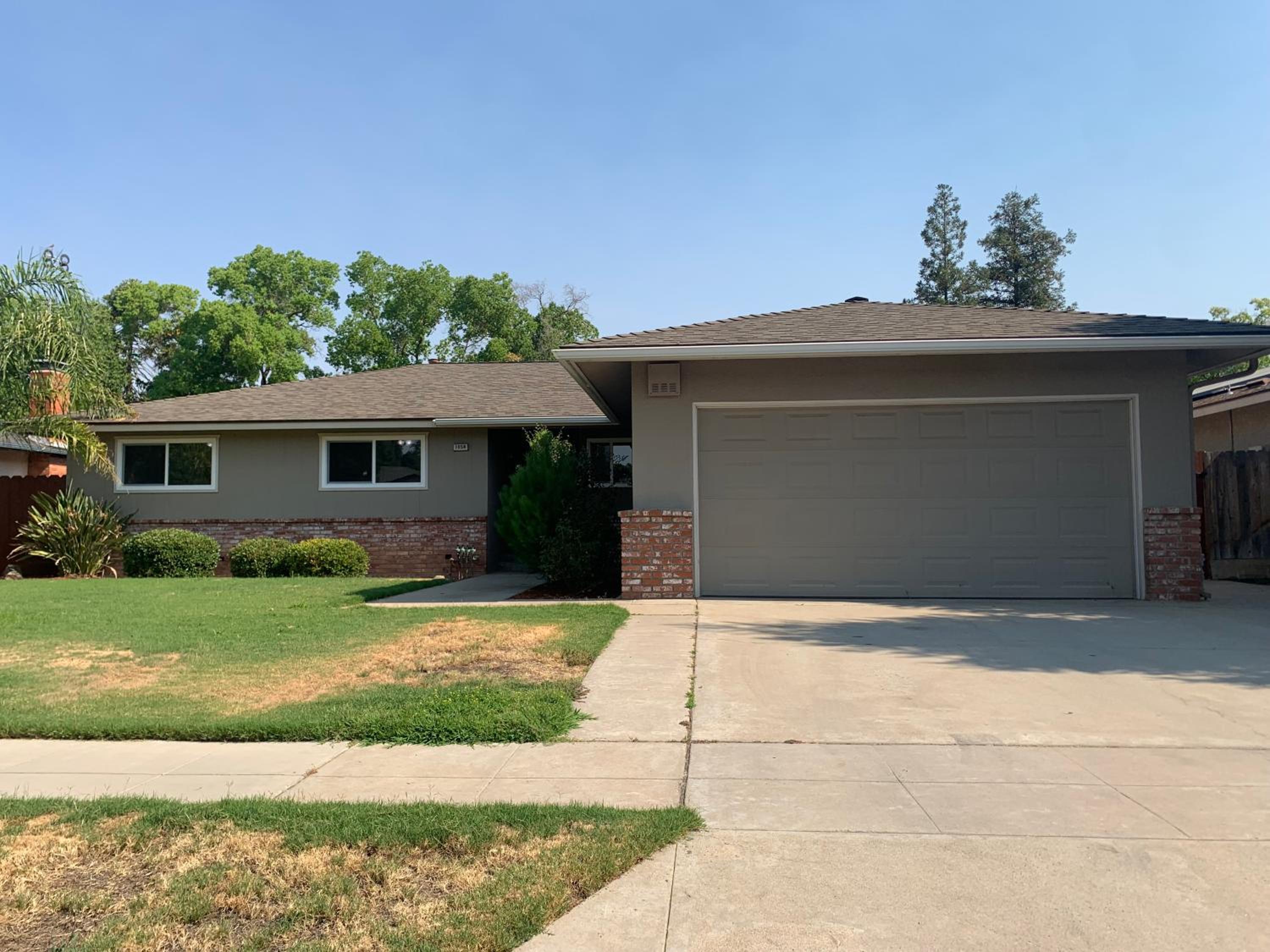 Four-Bedroom House photo 1