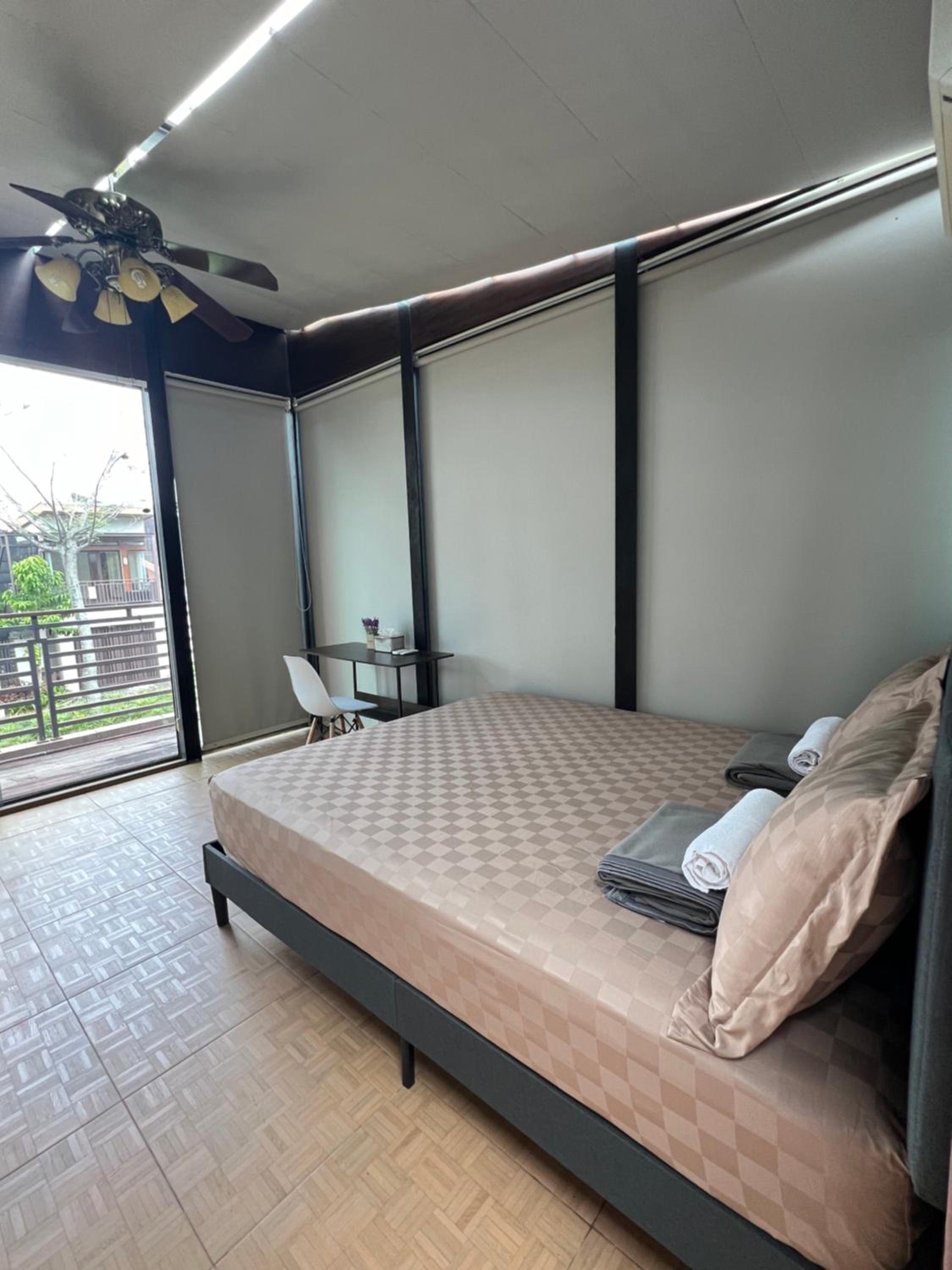 Three-Bedroom Villa photo 2