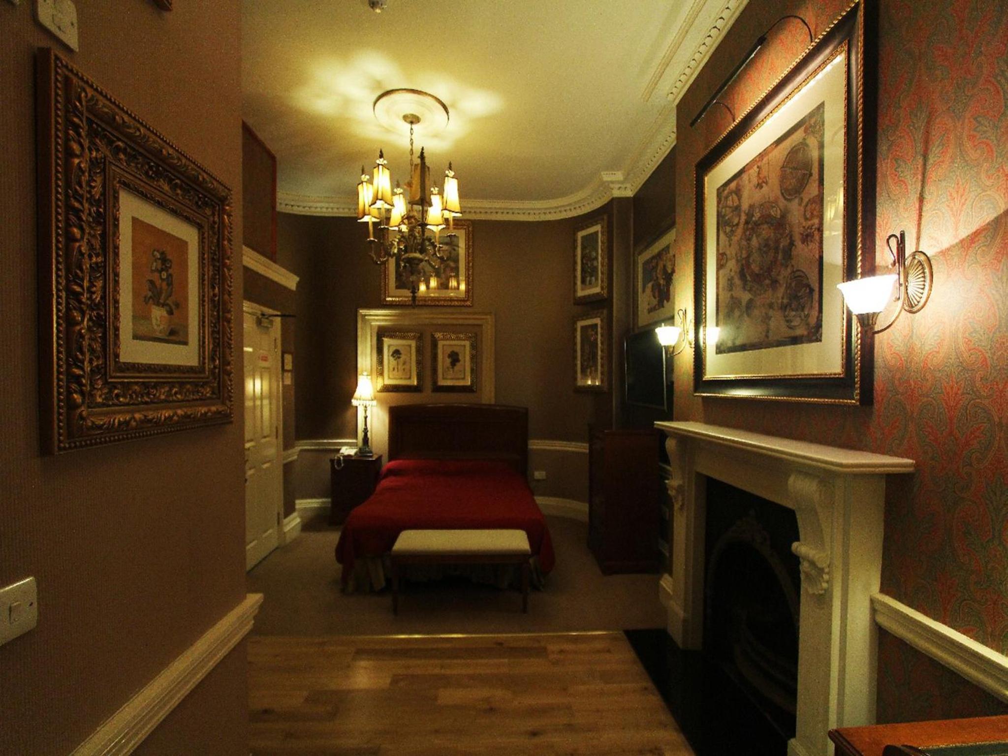 Single Room photo 1