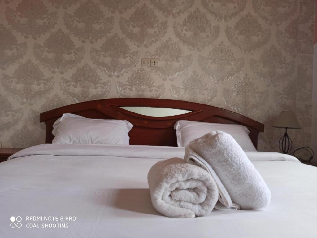 Standard King Room photo 1