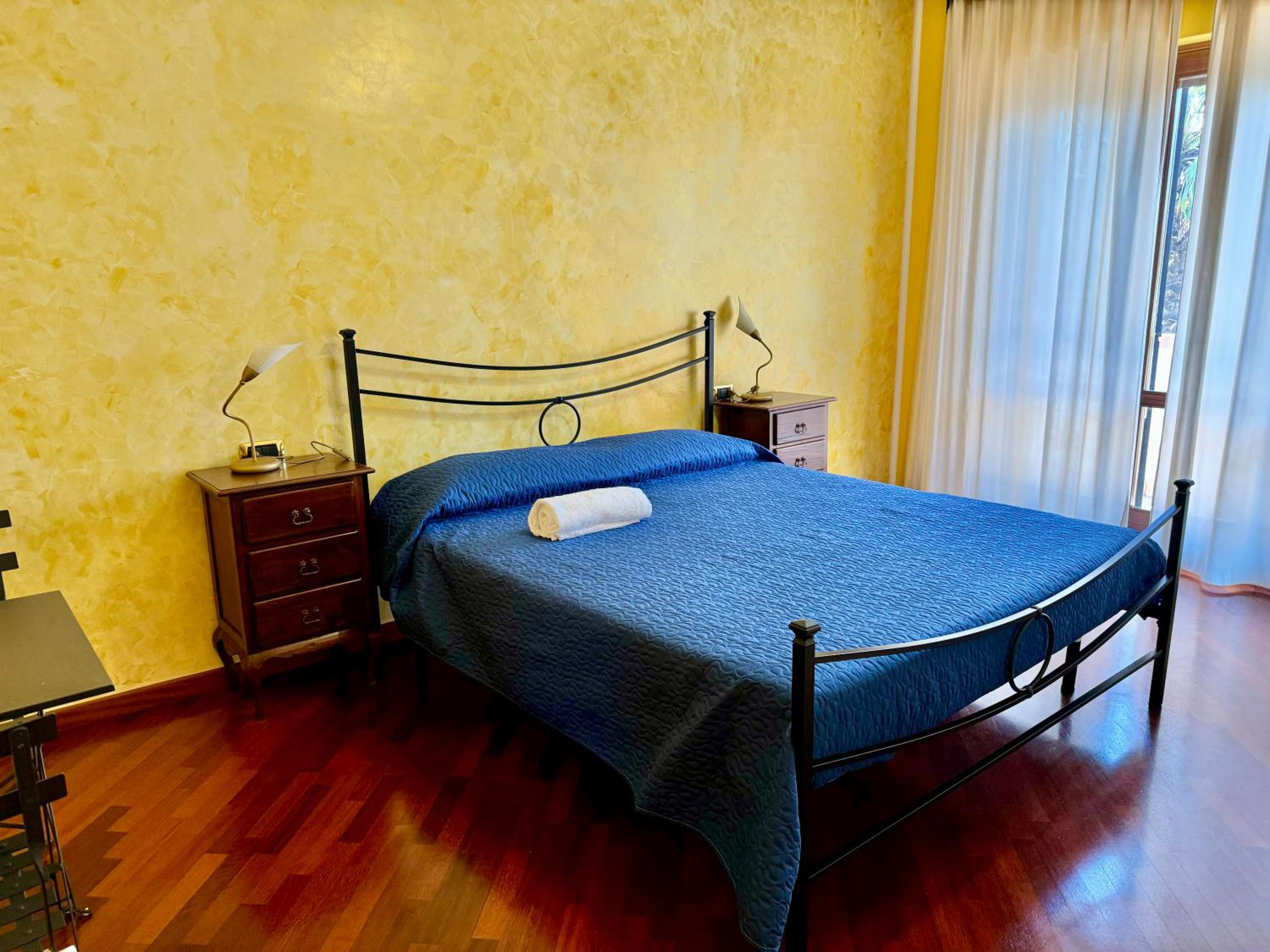 Double Room with Private Bathroom photo 1