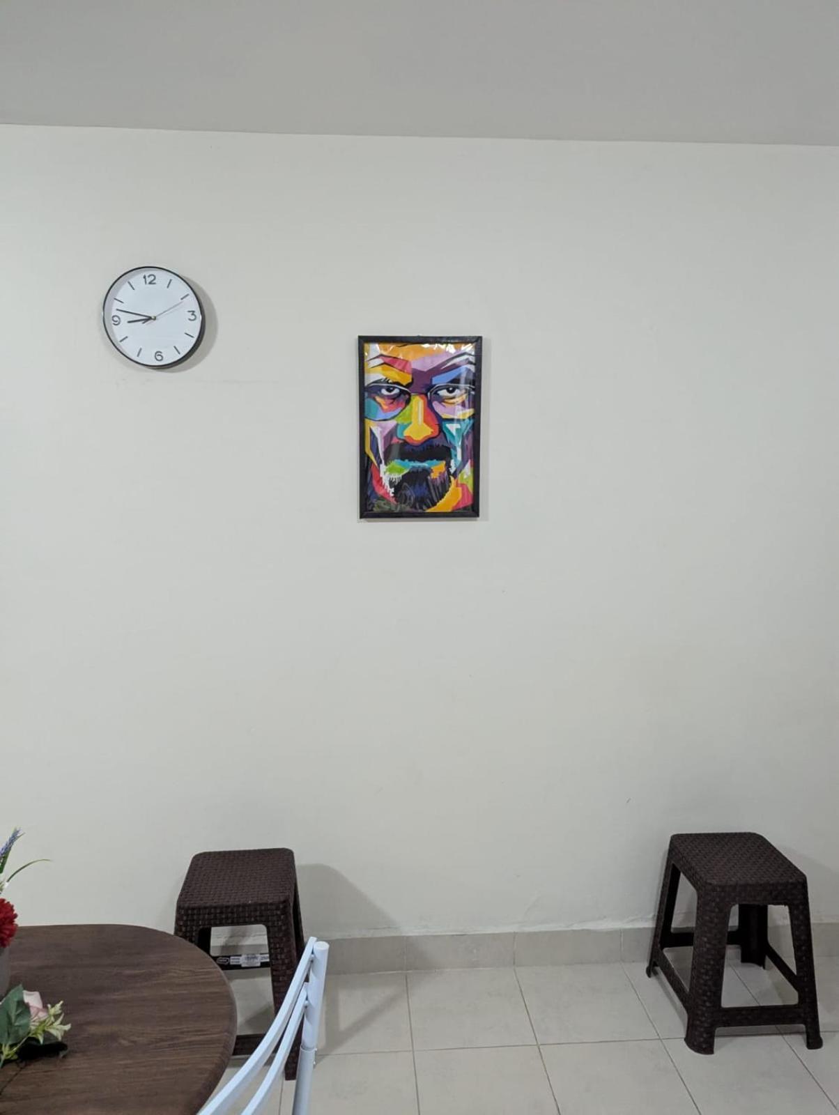One-Bedroom Apartment photo 2