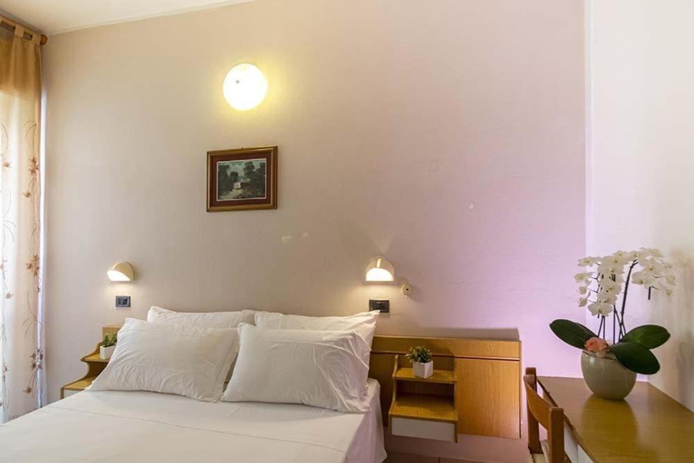 Double Room - Sea View