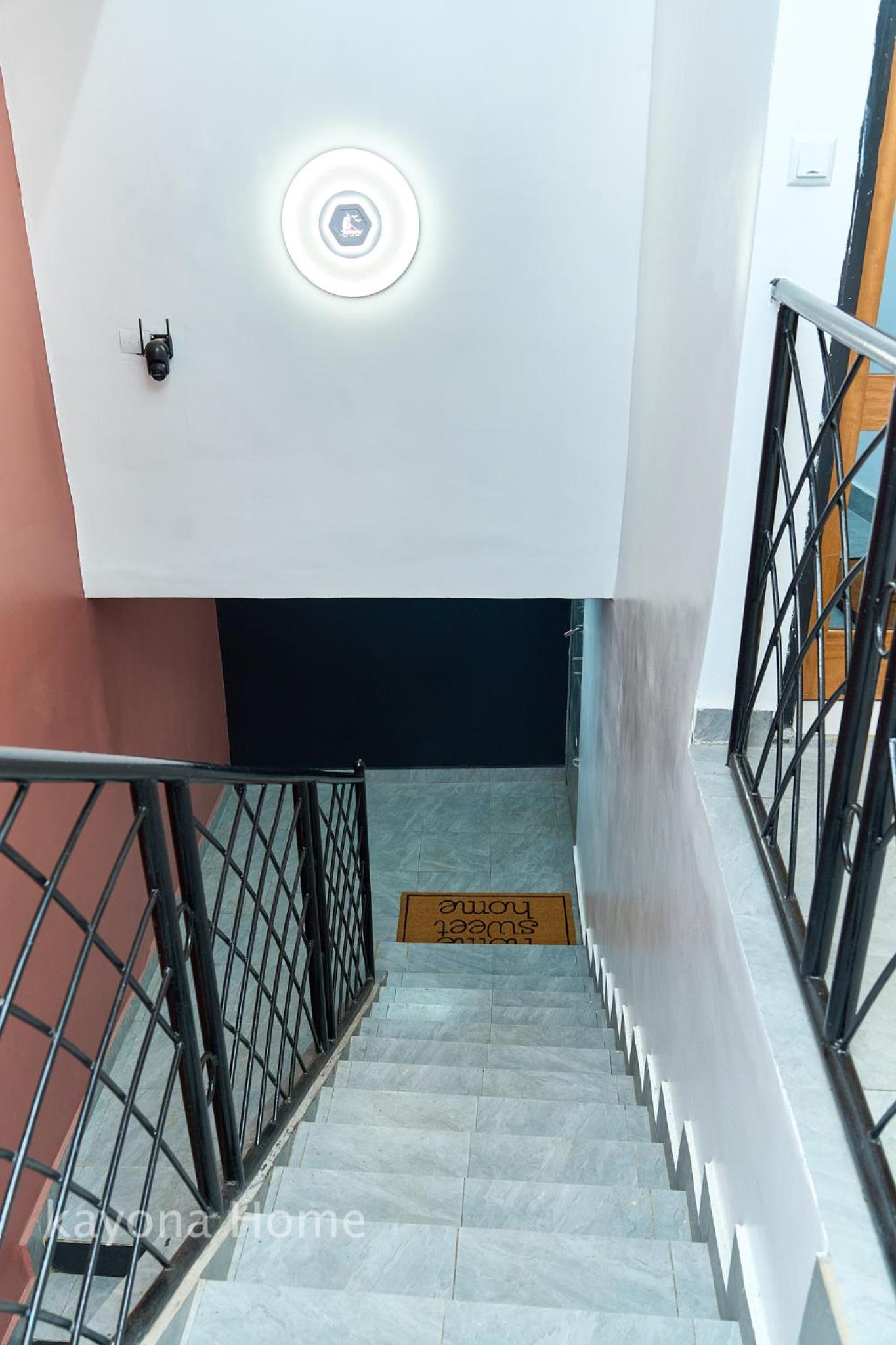 Two-Bedroom Deluxe Apartment with Balcony photo 2