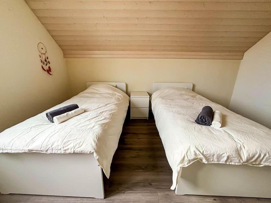 Three-Bedroom Villa photo 1