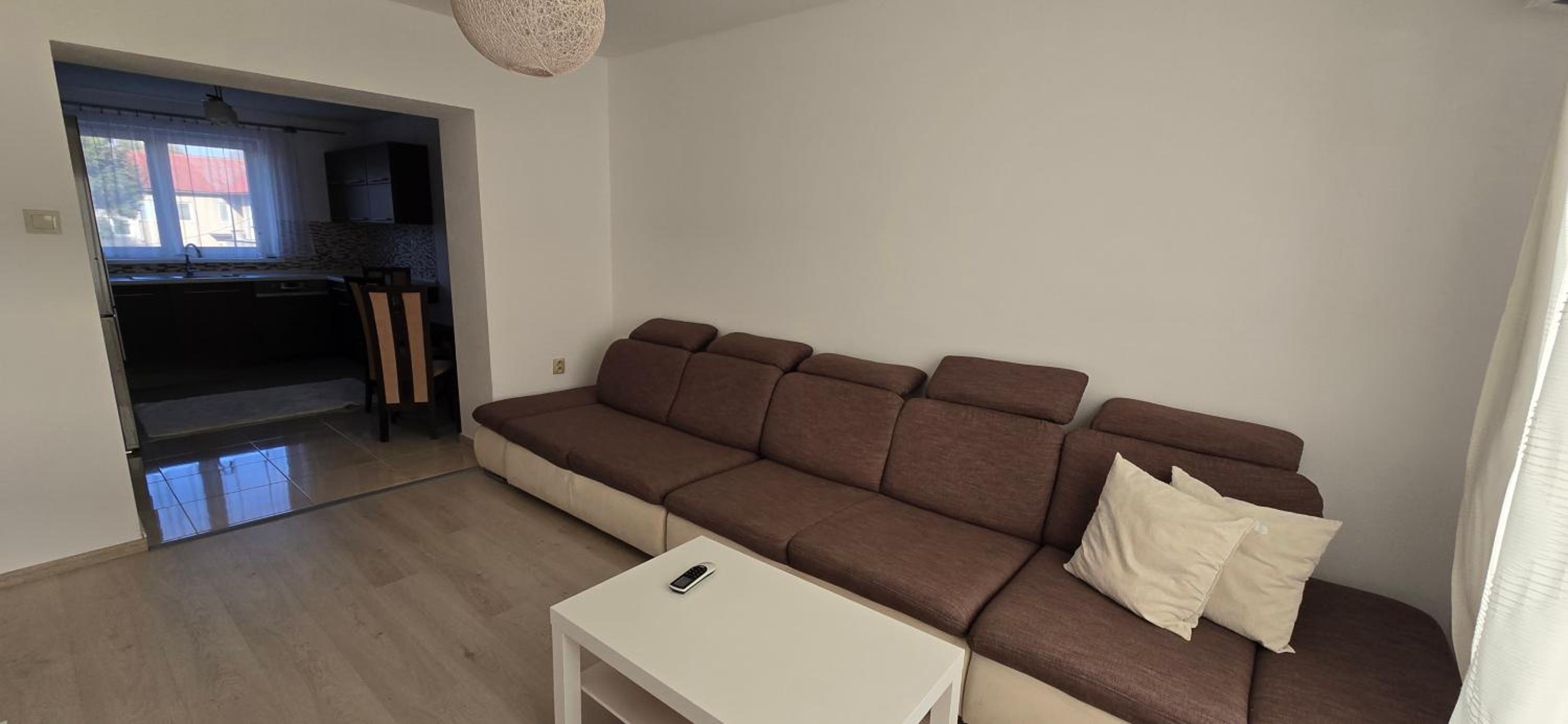 One-Bedroom Apartment photo 3