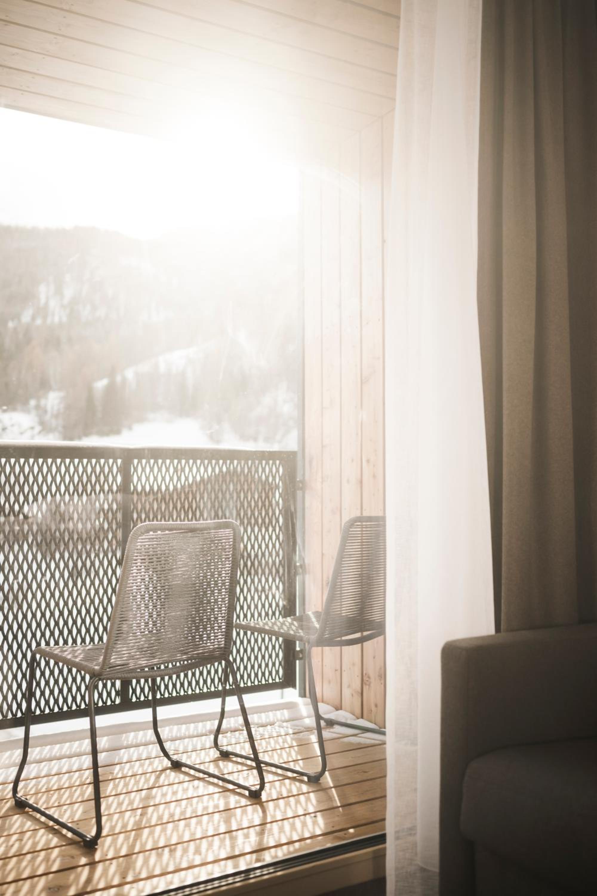Premium Double Room with Balcony photo 3
