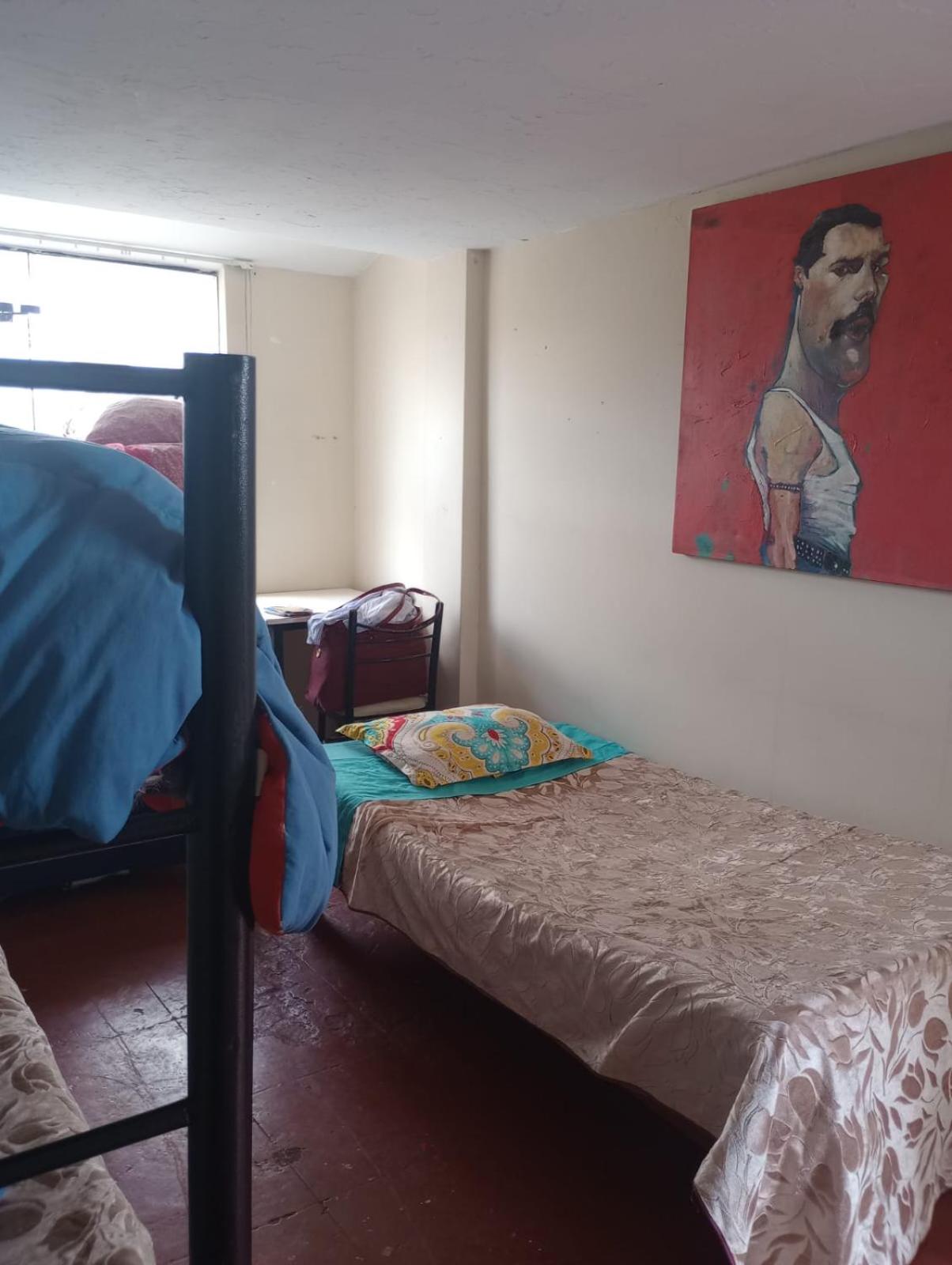Female Dormitory Room photo 3