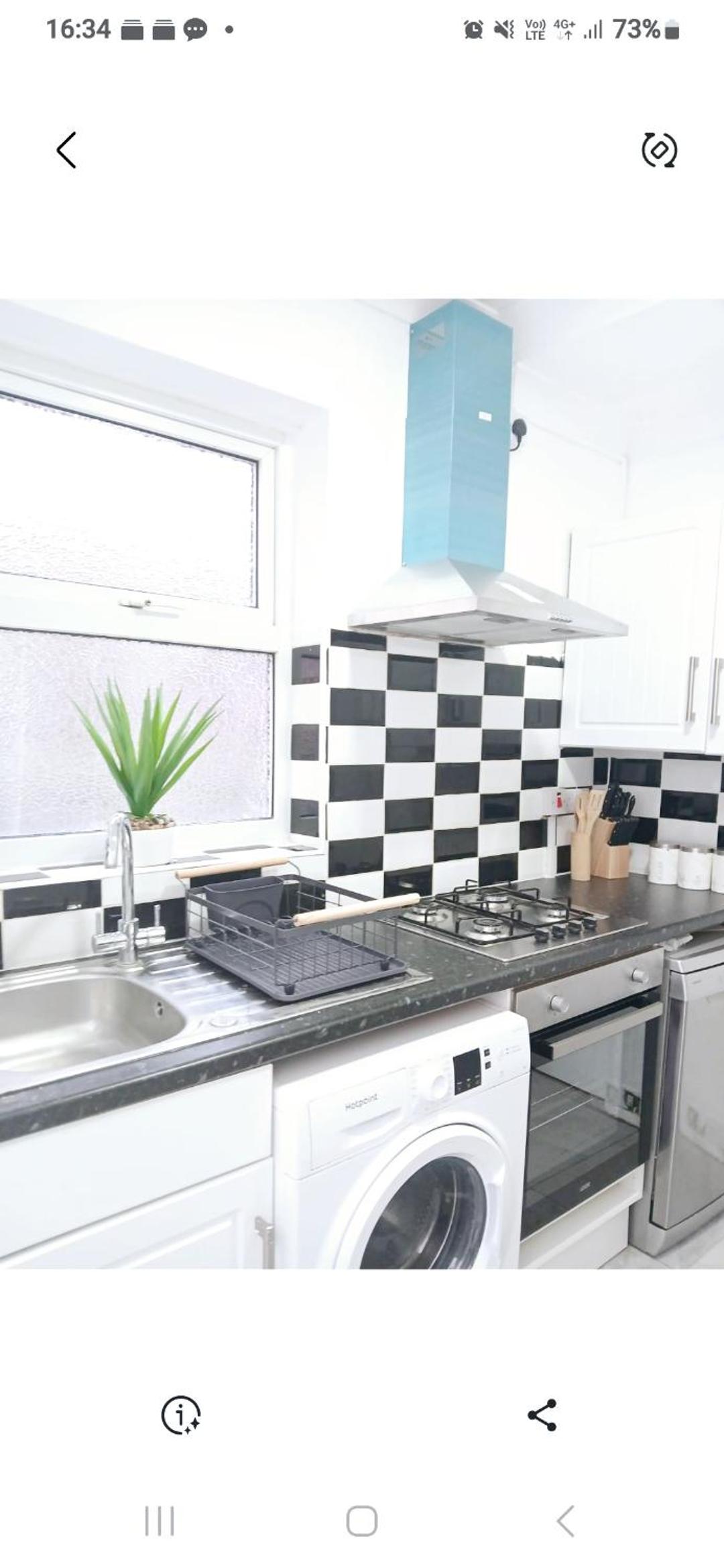 Three-Bedroom House photo 2