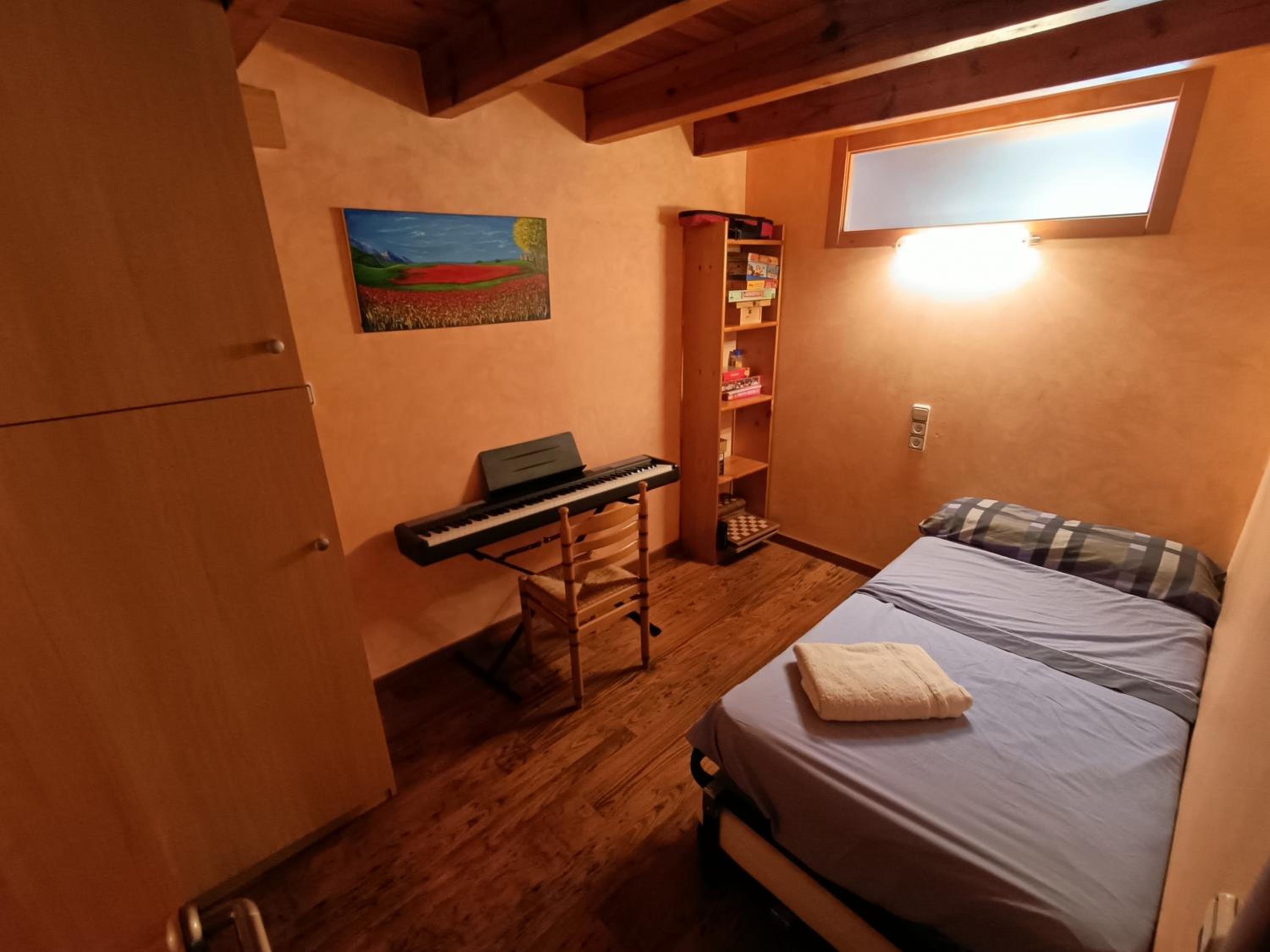 Three-Bedroom Apartment With Mountain View photo 3