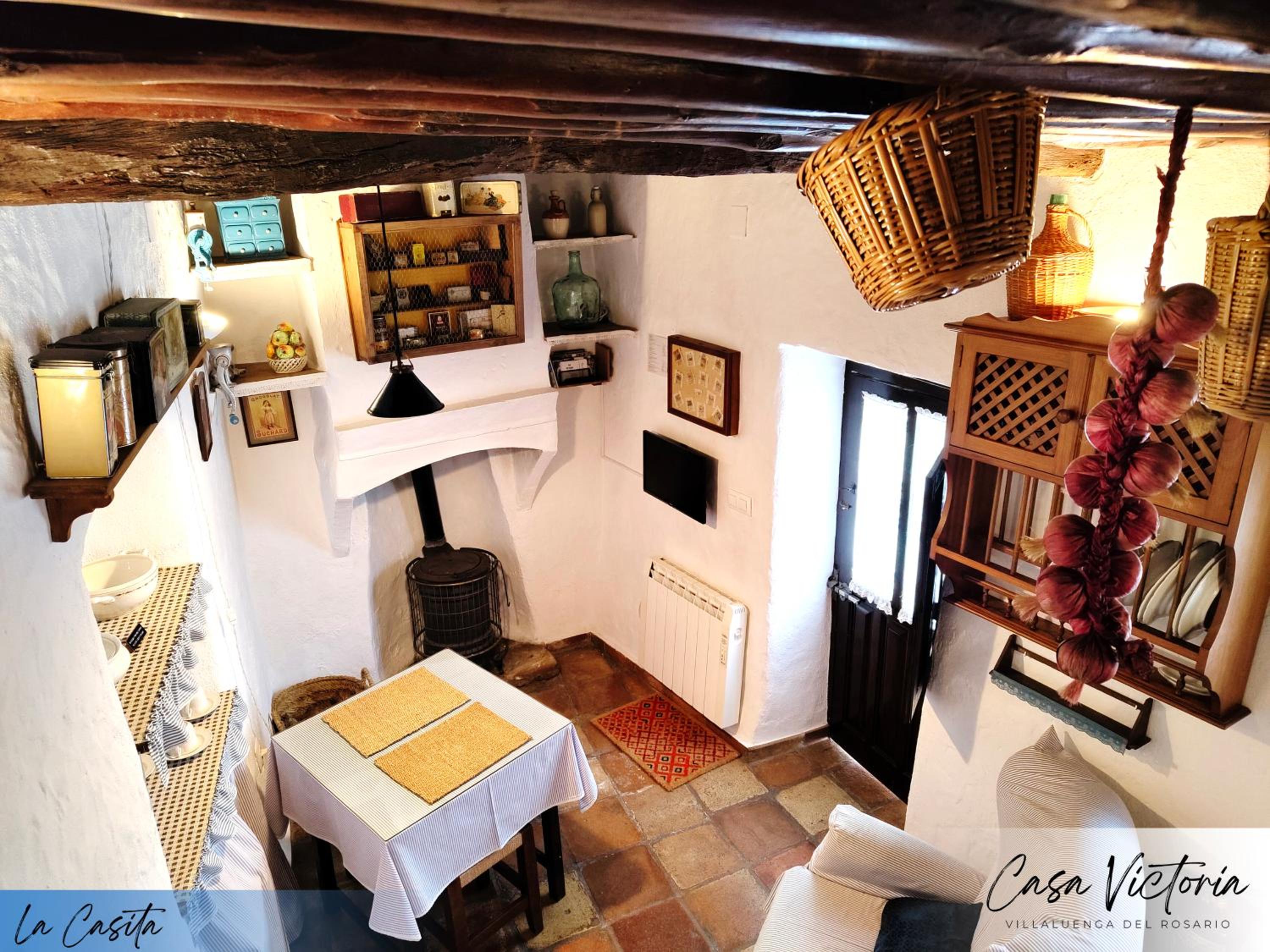 One-Bedroom House photo 2