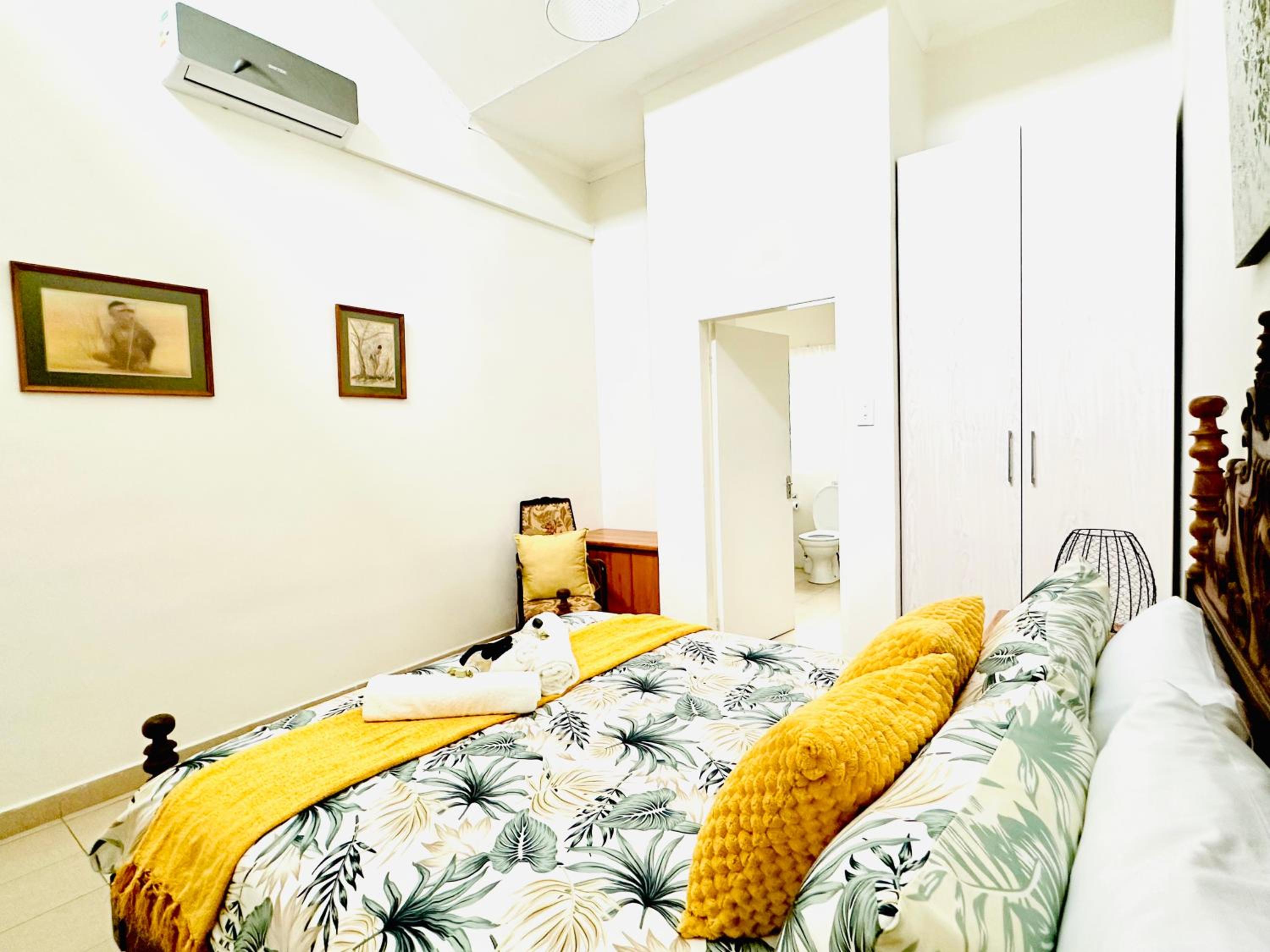 Double Room with Private Bathroom photo 1