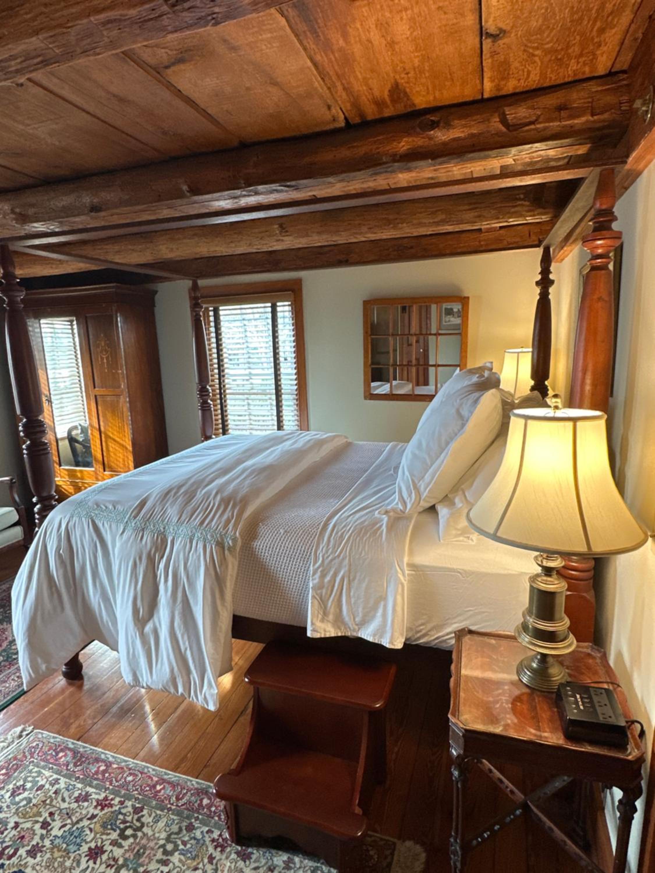Deluxe Queen Room photo 3