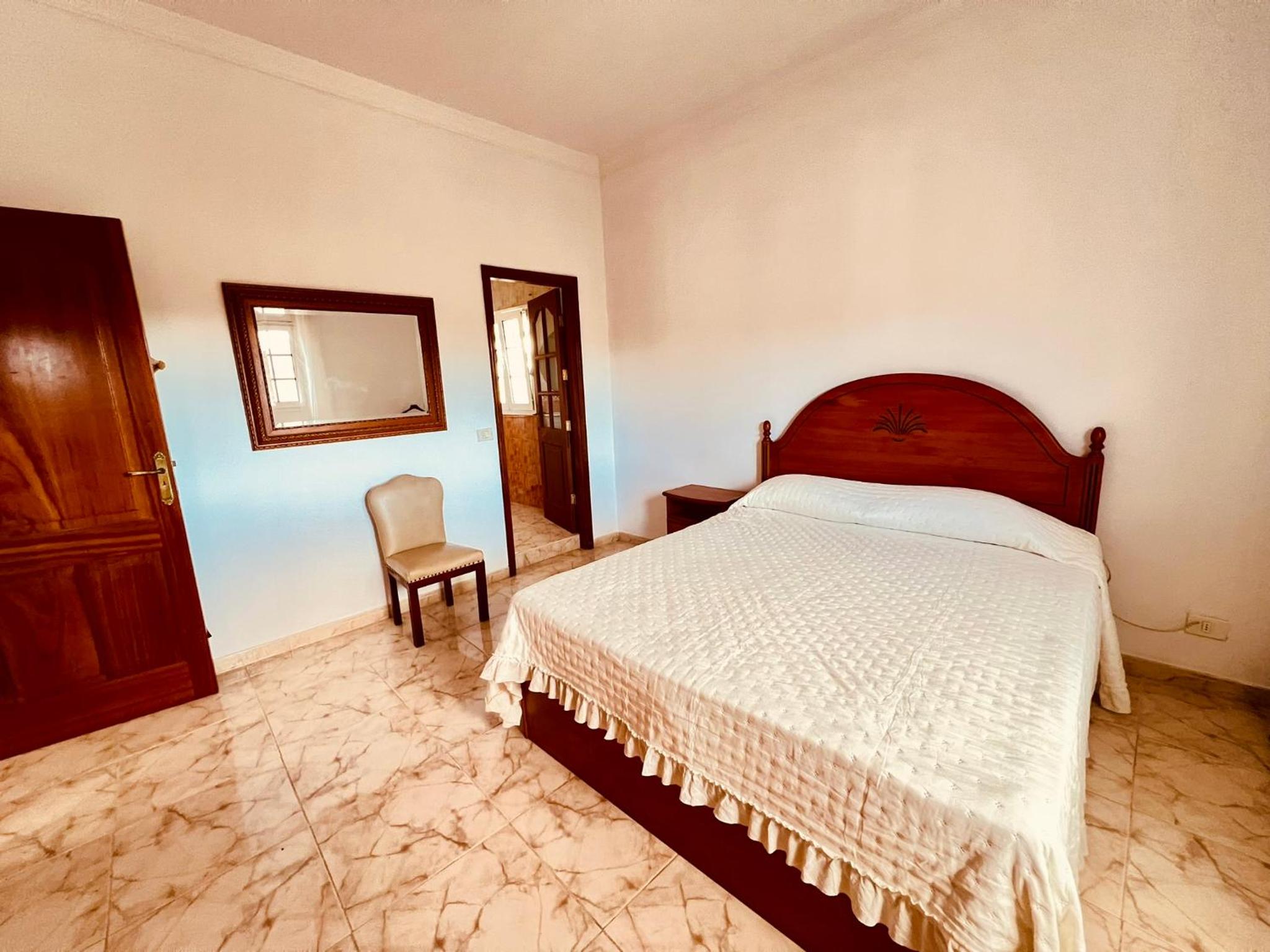 Casa de cuatro habitaciones