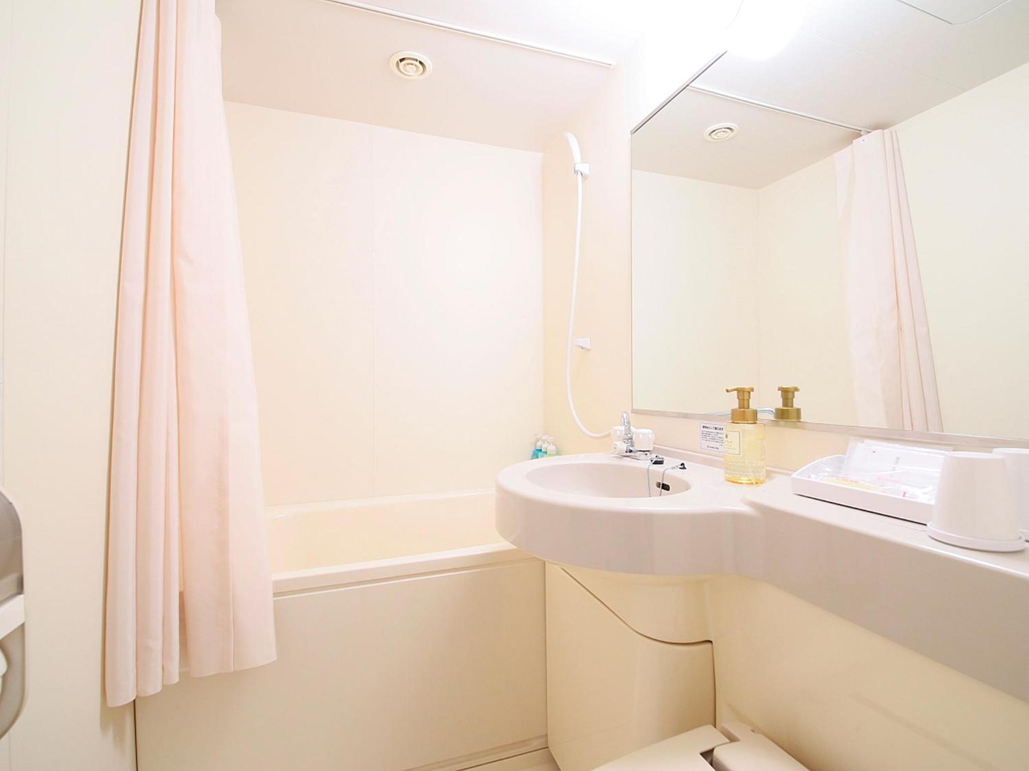 Standard Double Room - Non-Smoking - Photo 6