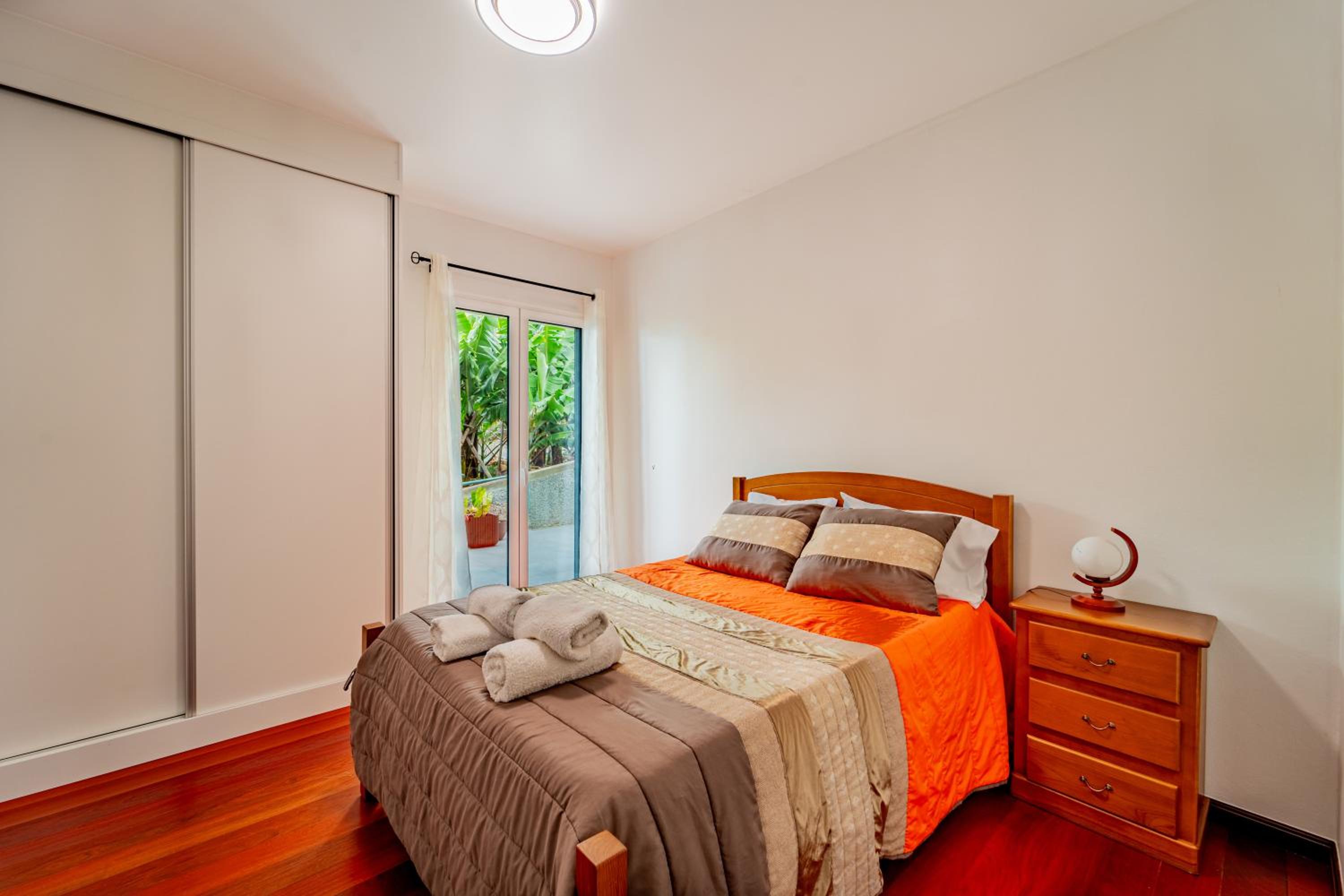 Two-Bedroom House photo 2