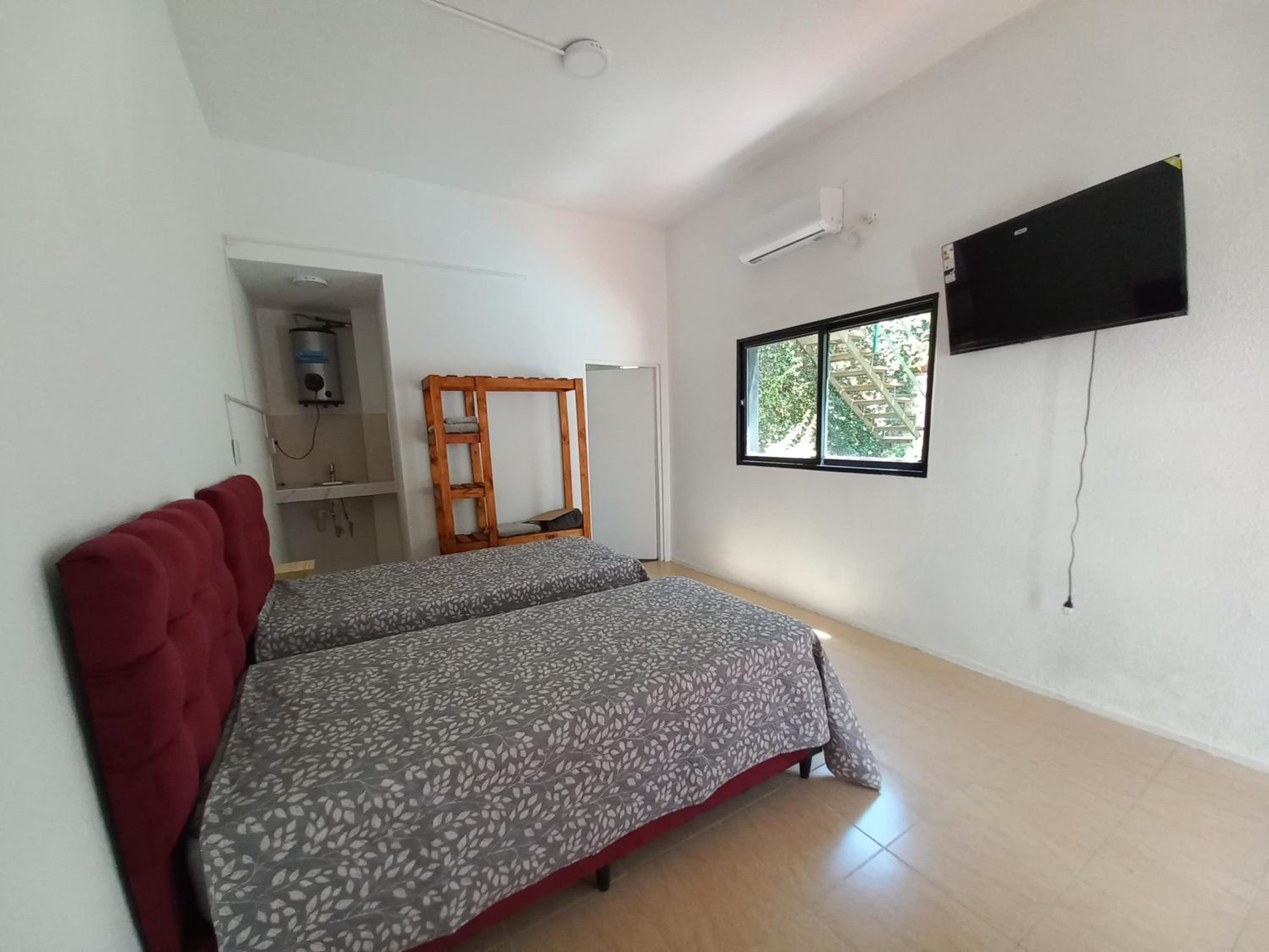 Double Room With Private Bathroom photo 1