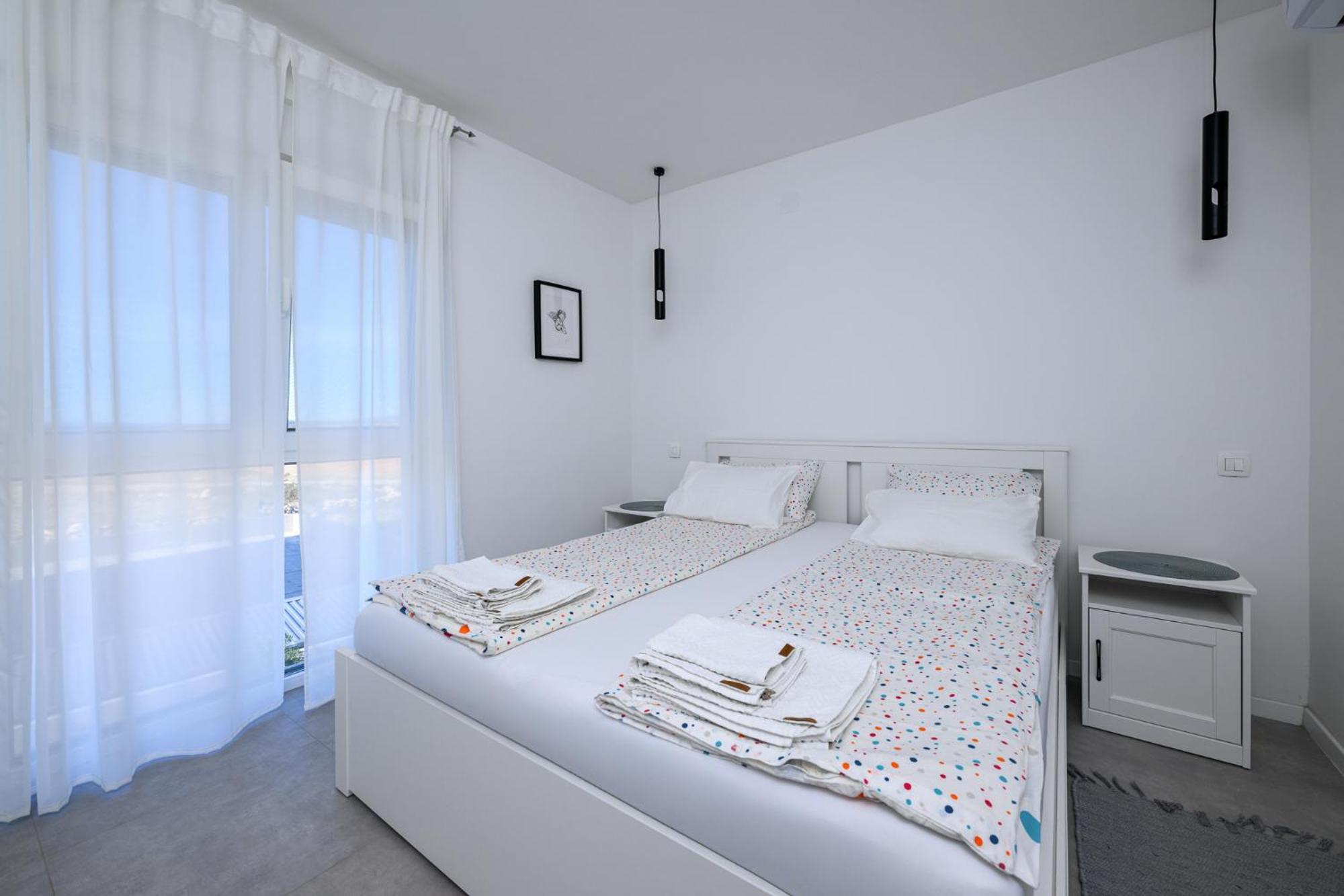 Two-Bedroom House photo 3