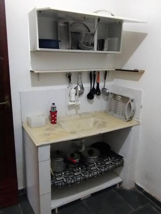 One-Bedroom House photo 2