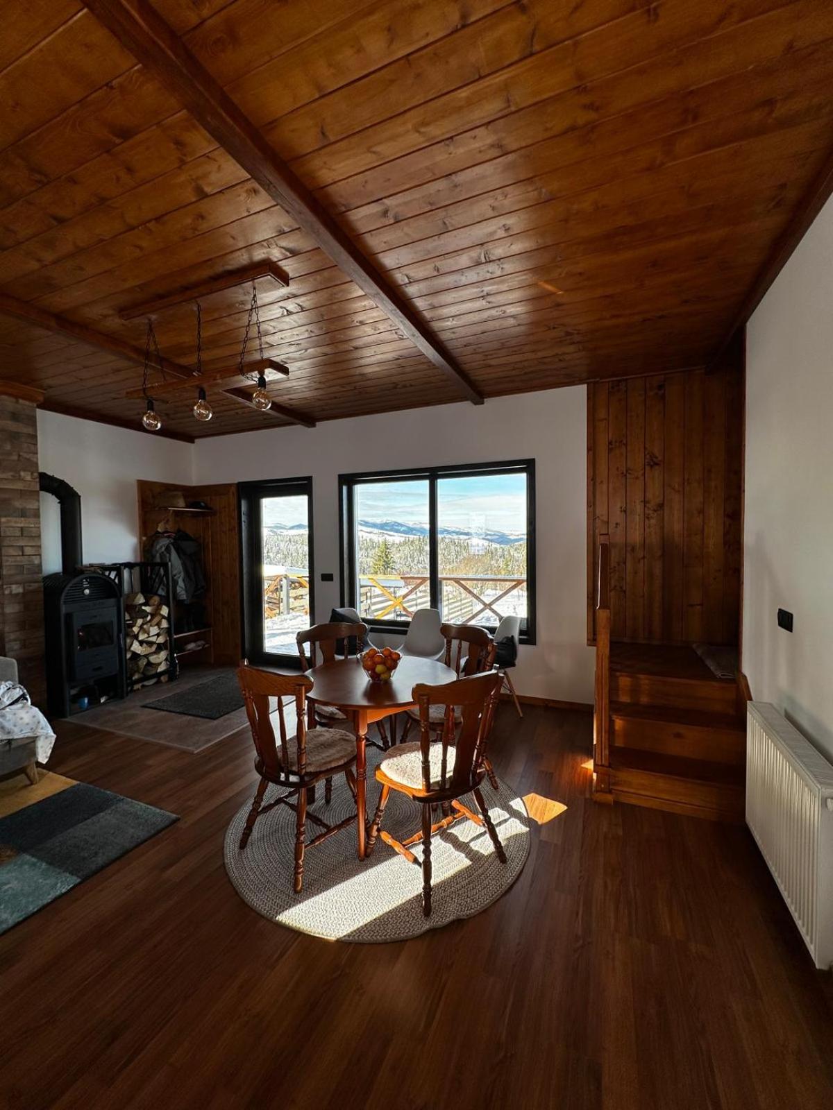 One-Bedroom Chalet photo 1