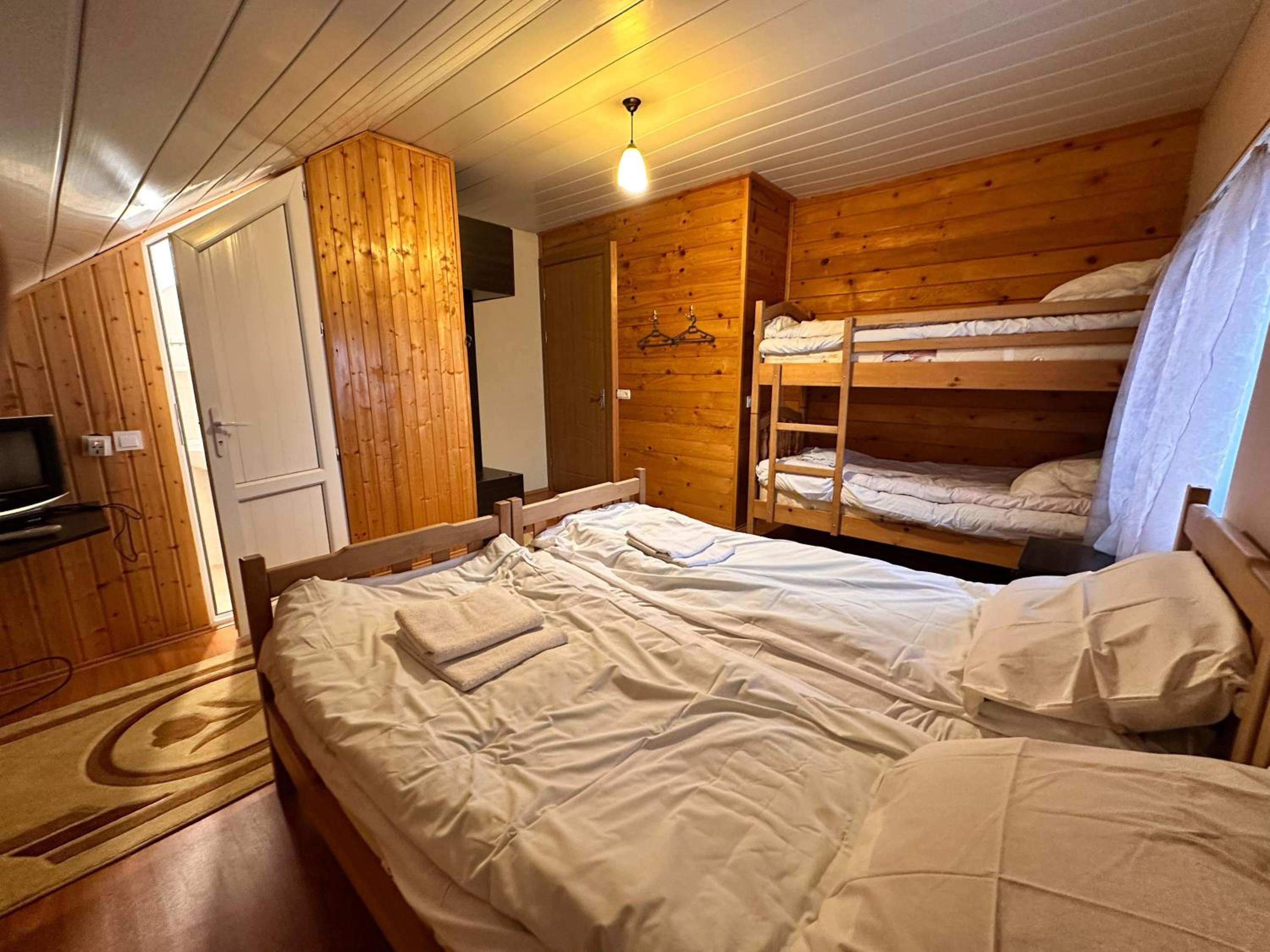 Quadruple Room photo 1