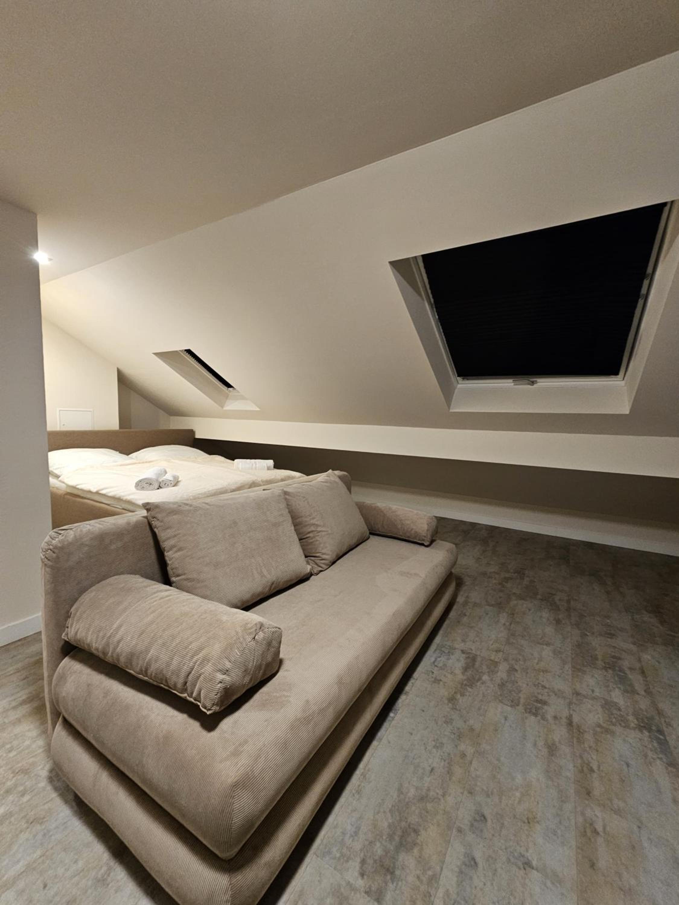 Apartment photo 1