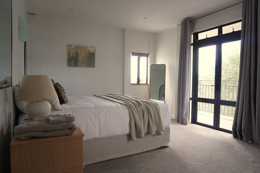 Two-Bedroom Apartment with Balcony