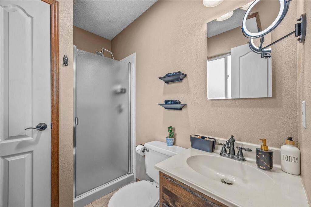 Four-Bedroom House photo 2