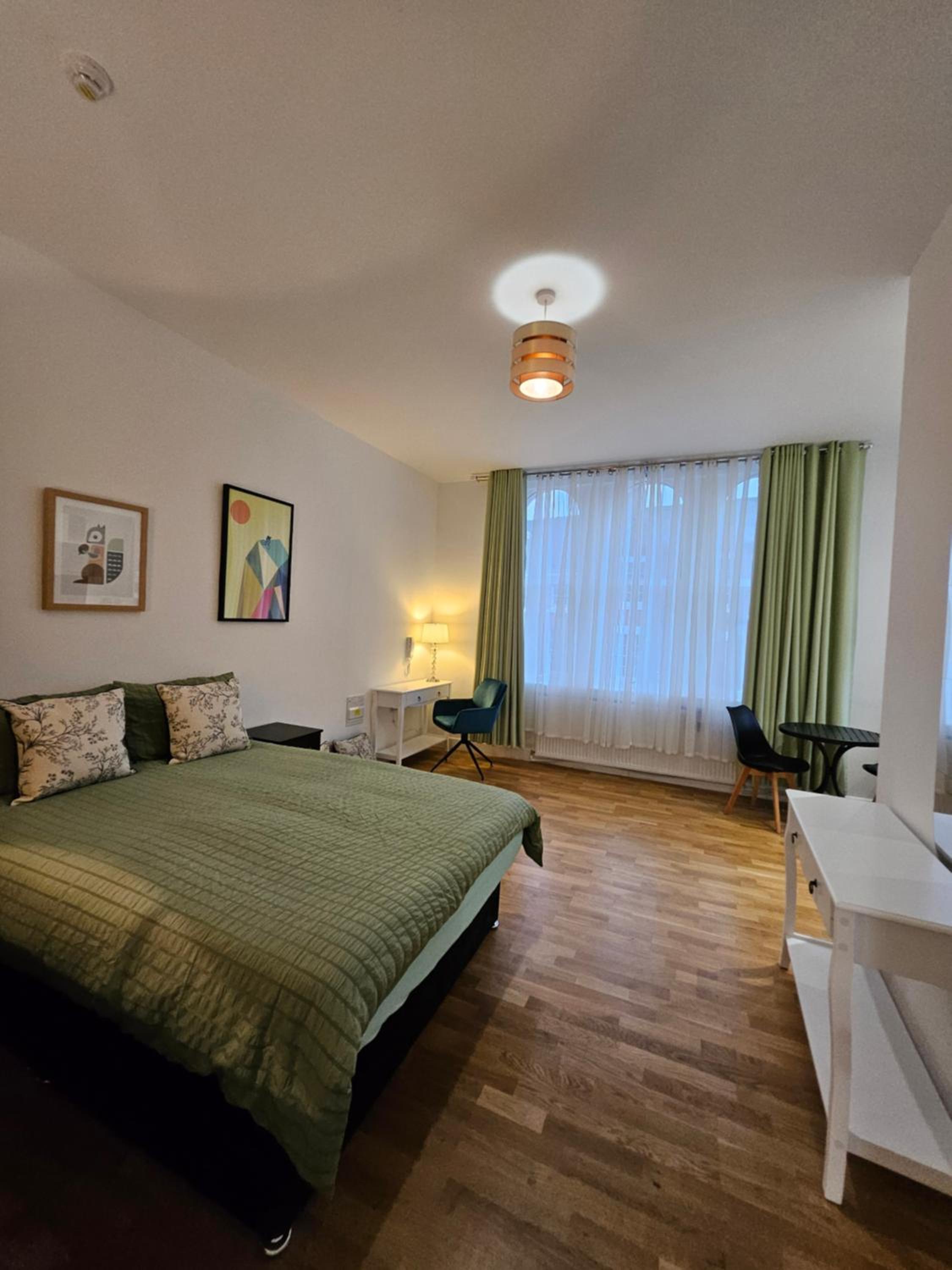 Family Suite 1