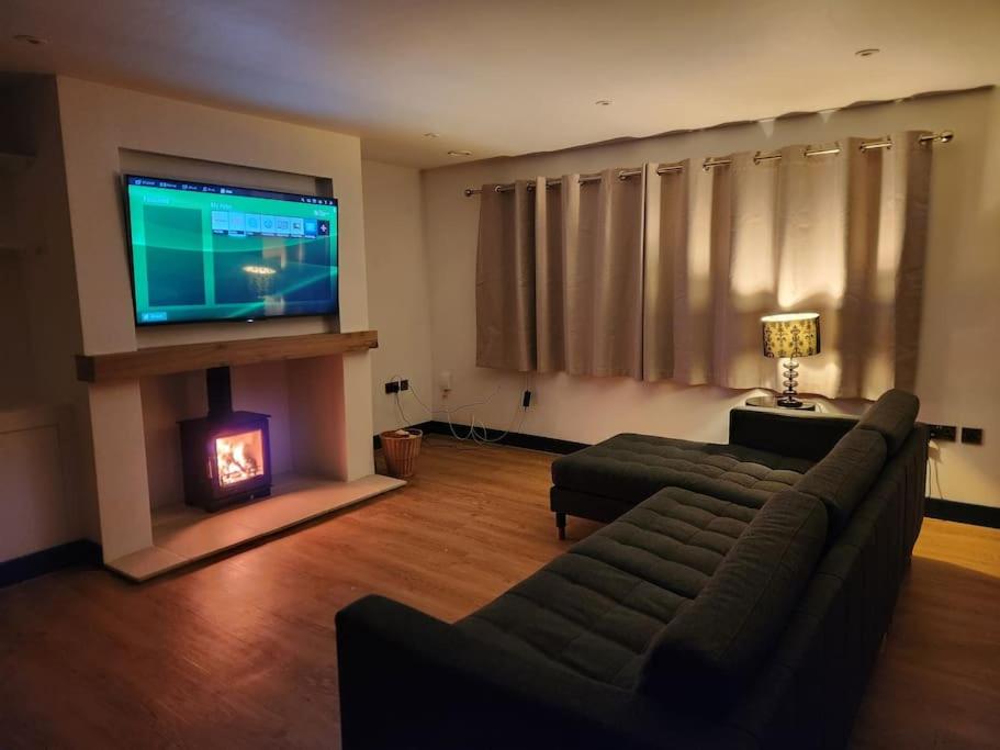 Three-Bedroom House photo 1