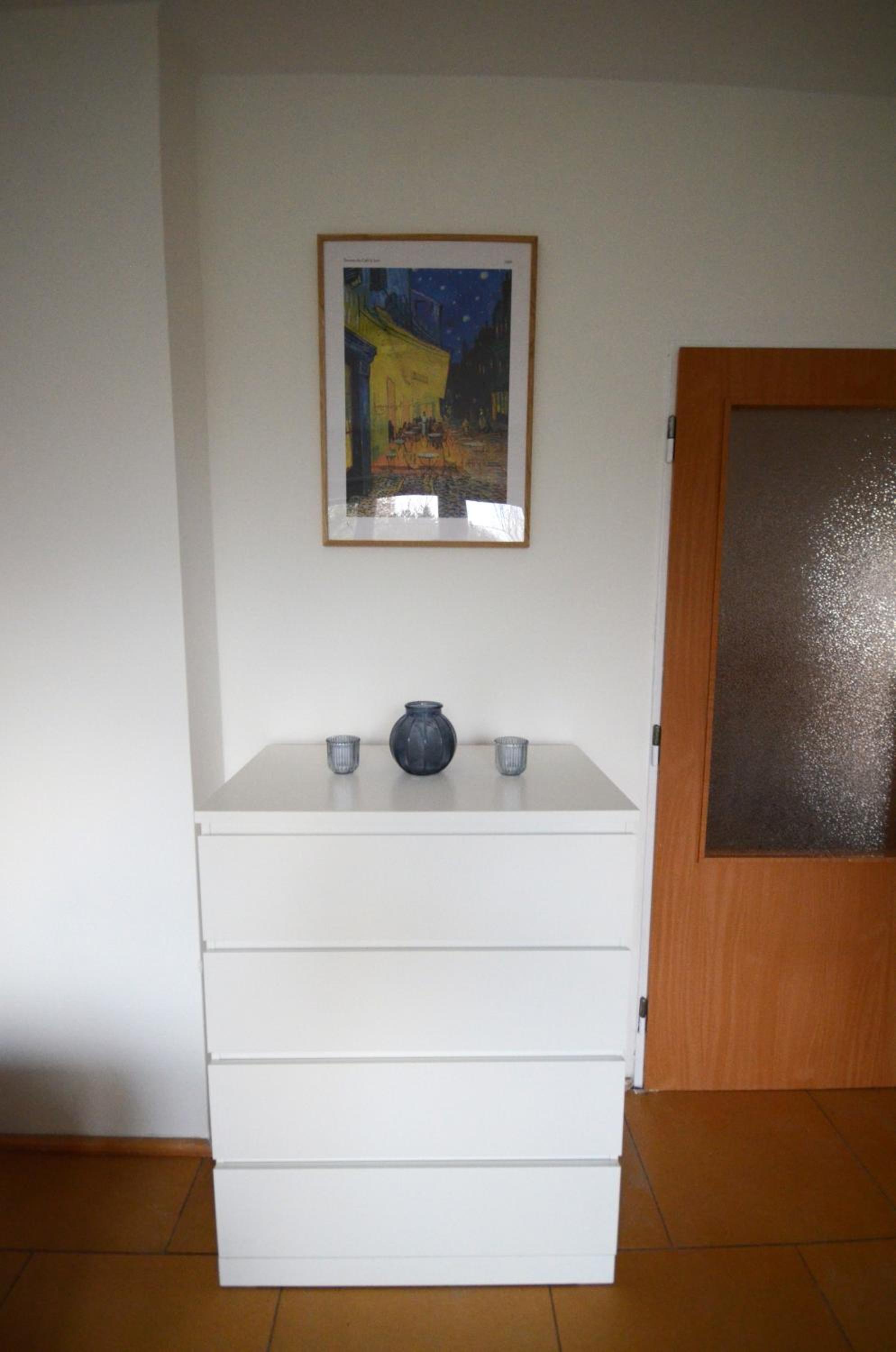 Two-Bedroom Apartment with Mountain View photo 2