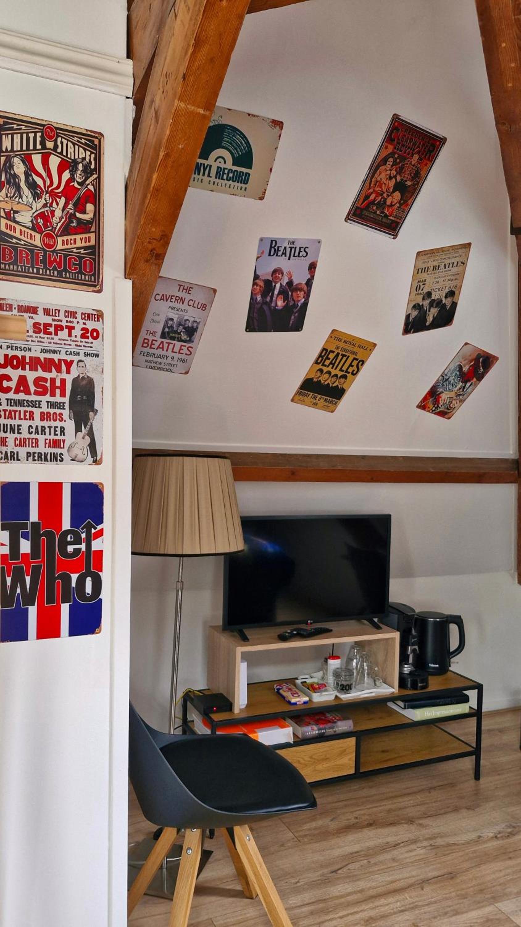 Deluxe King Room photo 3