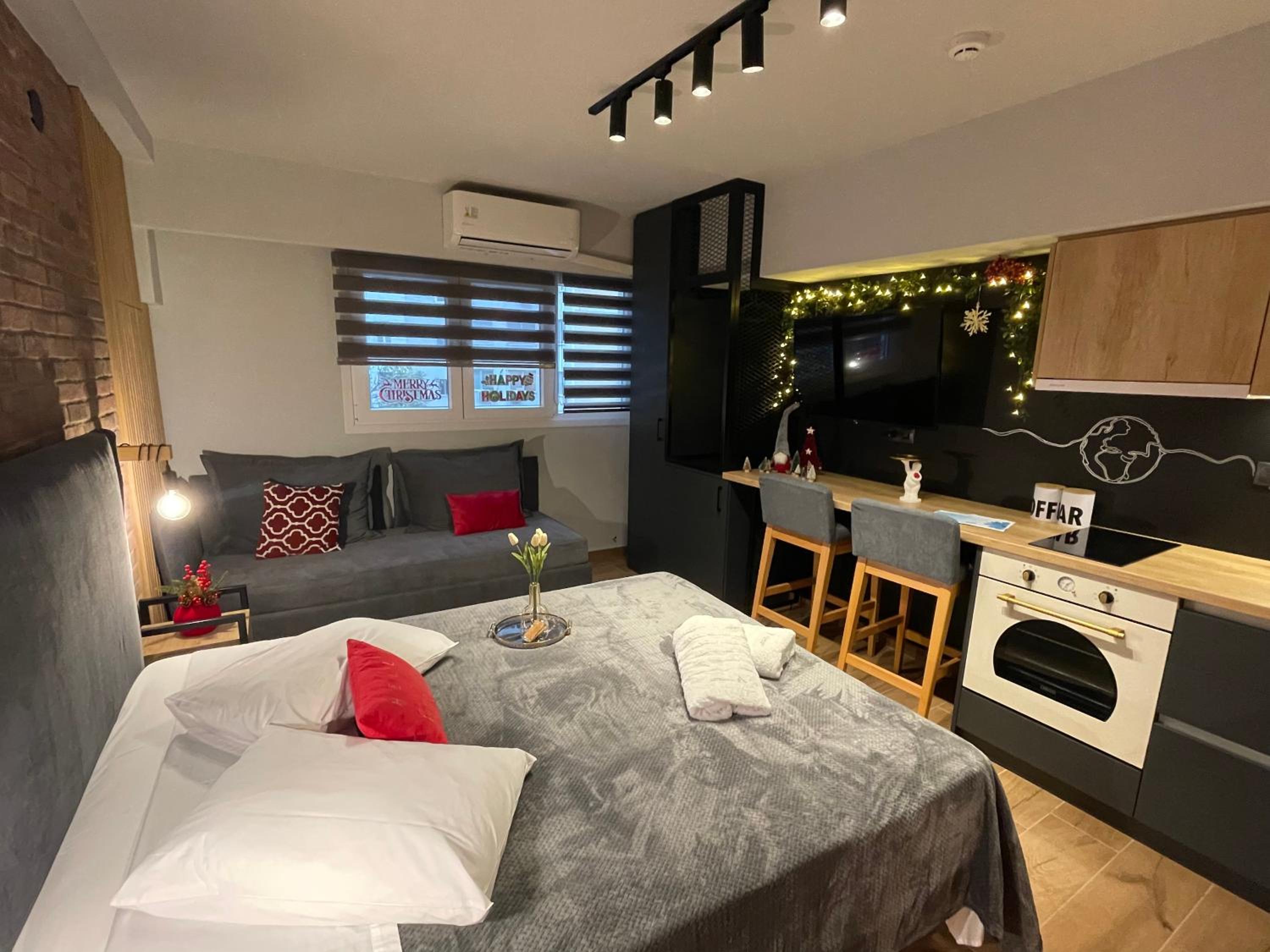 One-Bedroom Apartment