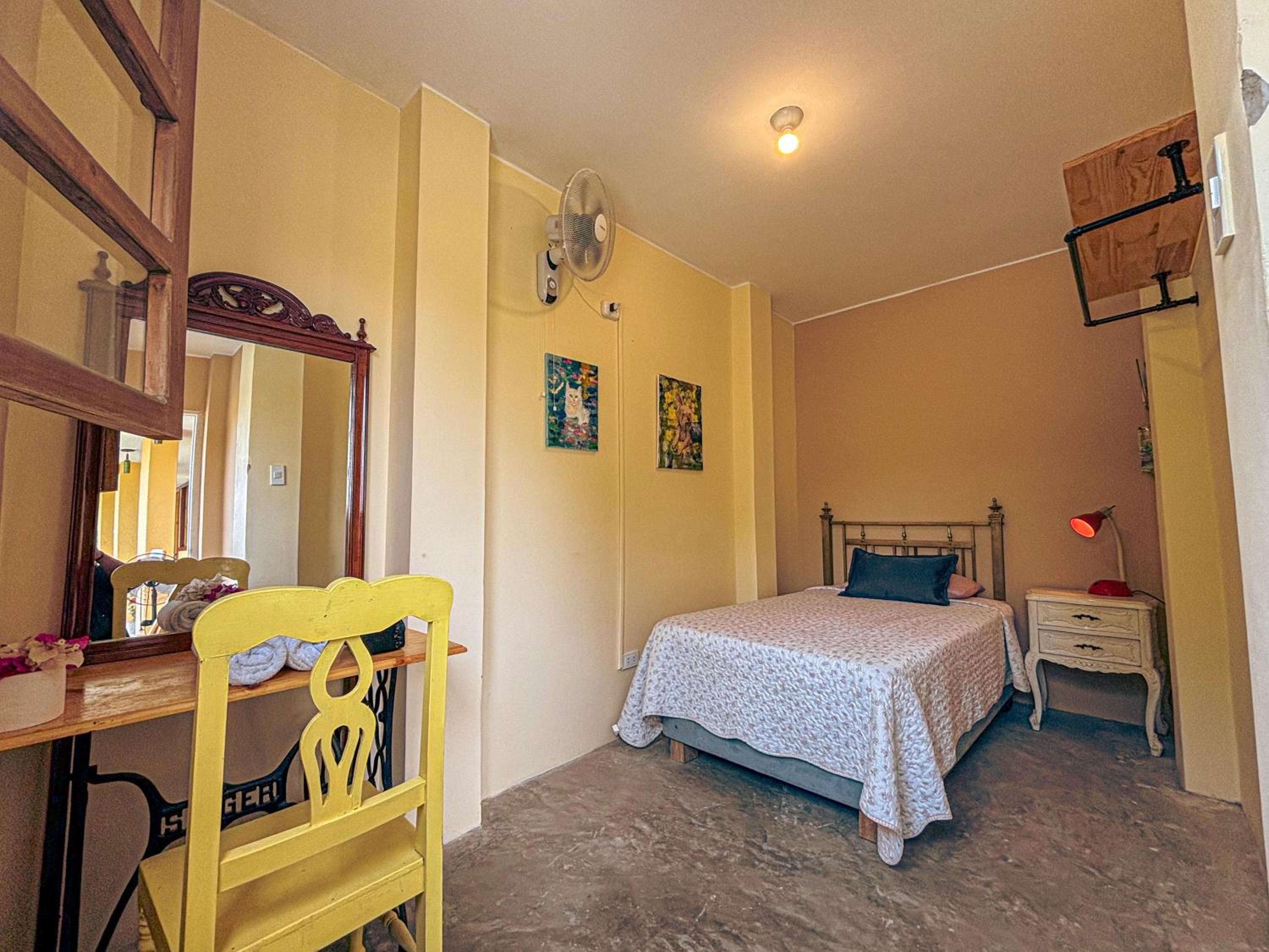 Economy Single Room