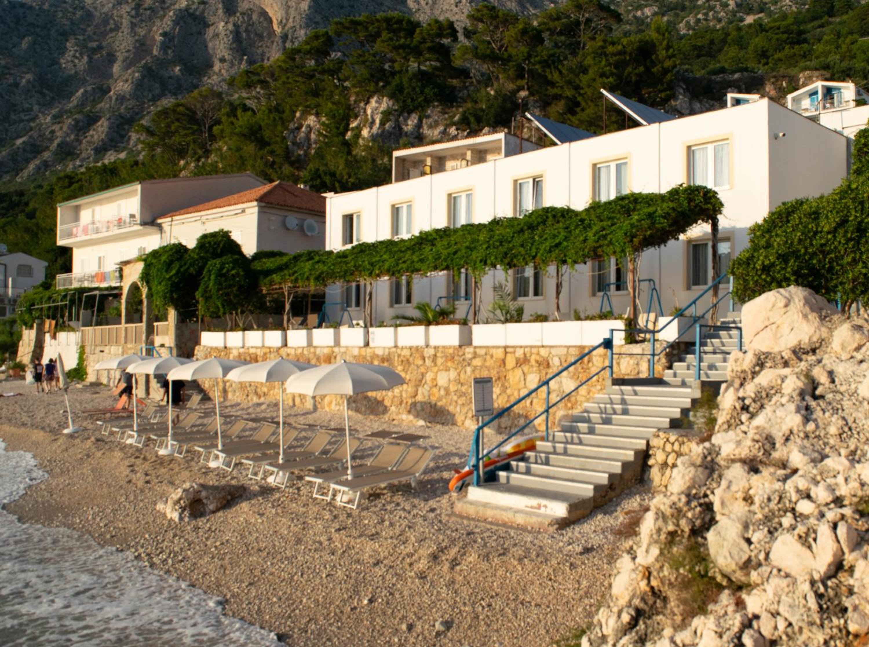 Standard Room with Sea View - Photo 43