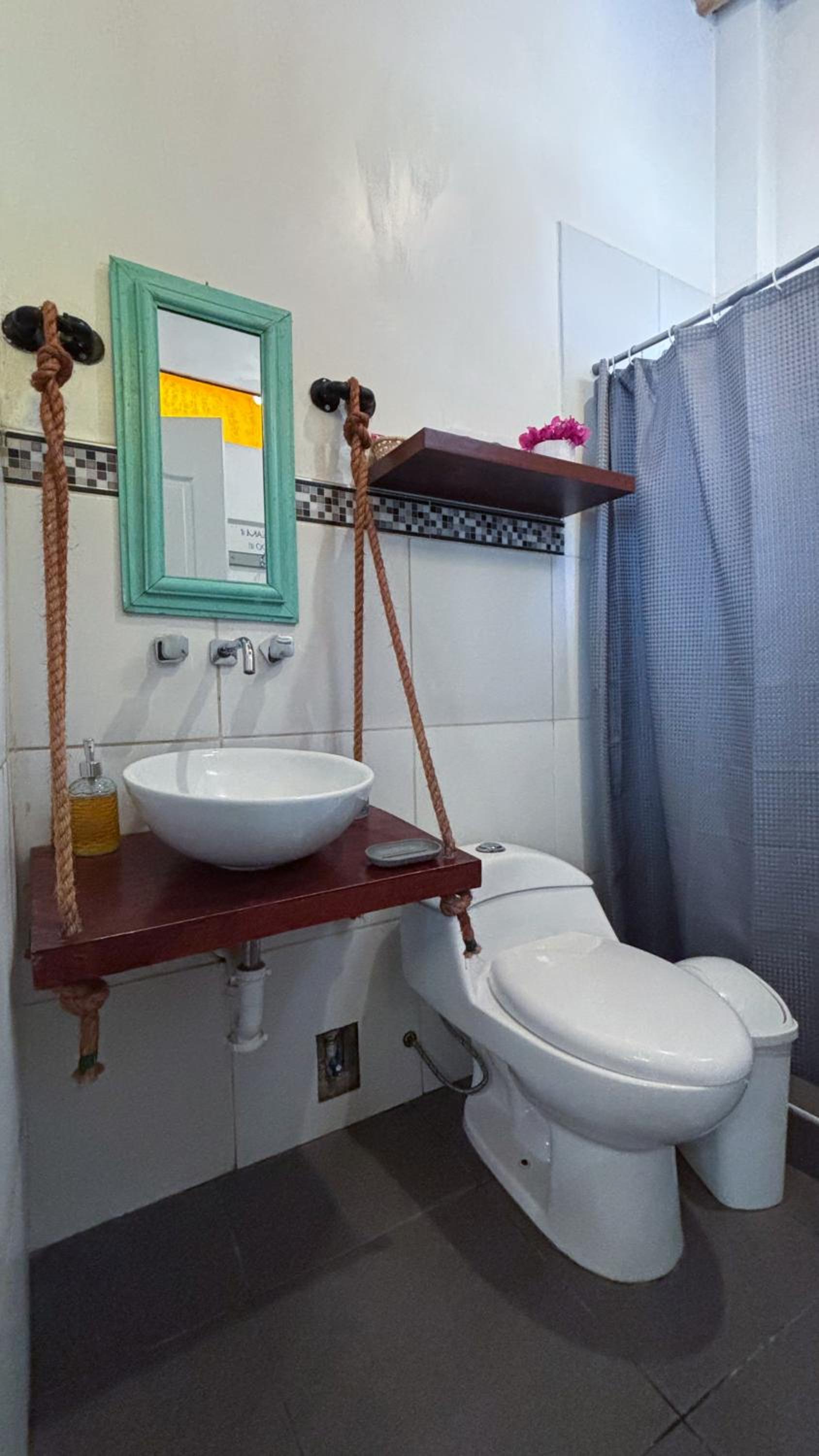 Standard Double Room - Photo 5