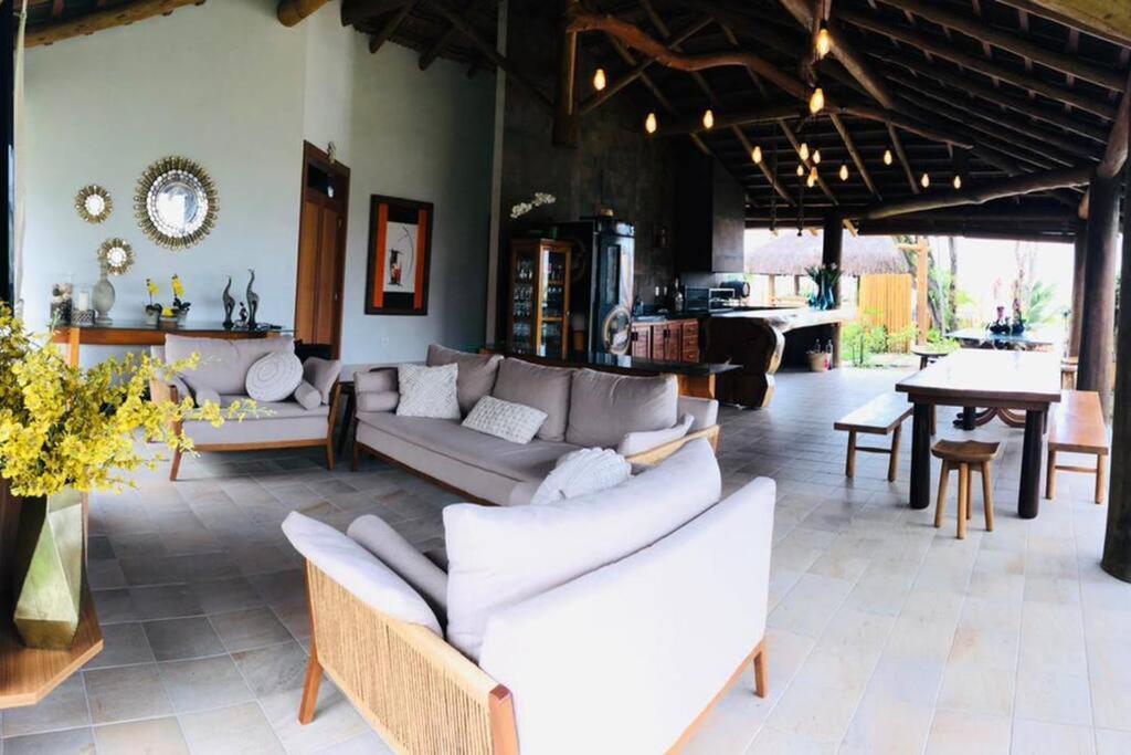 Villa photo 1