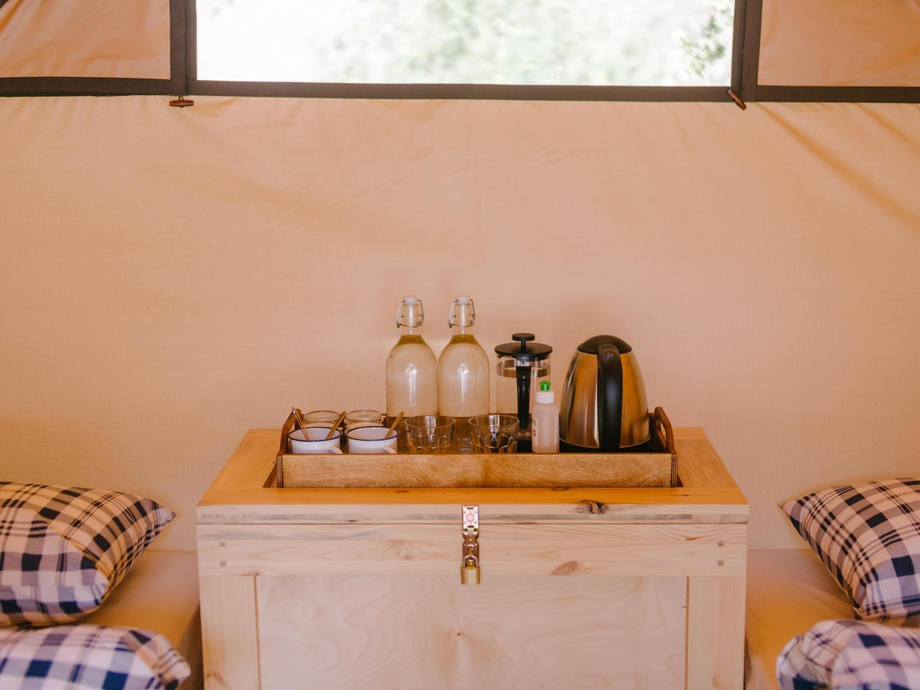 Tent - Photo 1