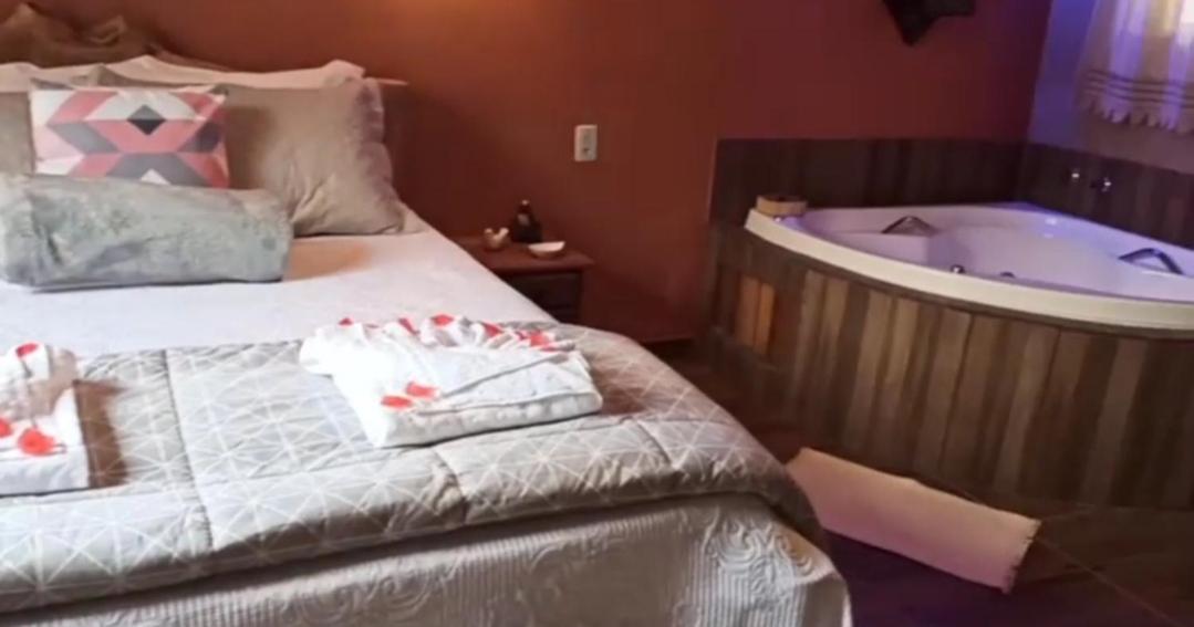Deluxe Queen Room photo 3