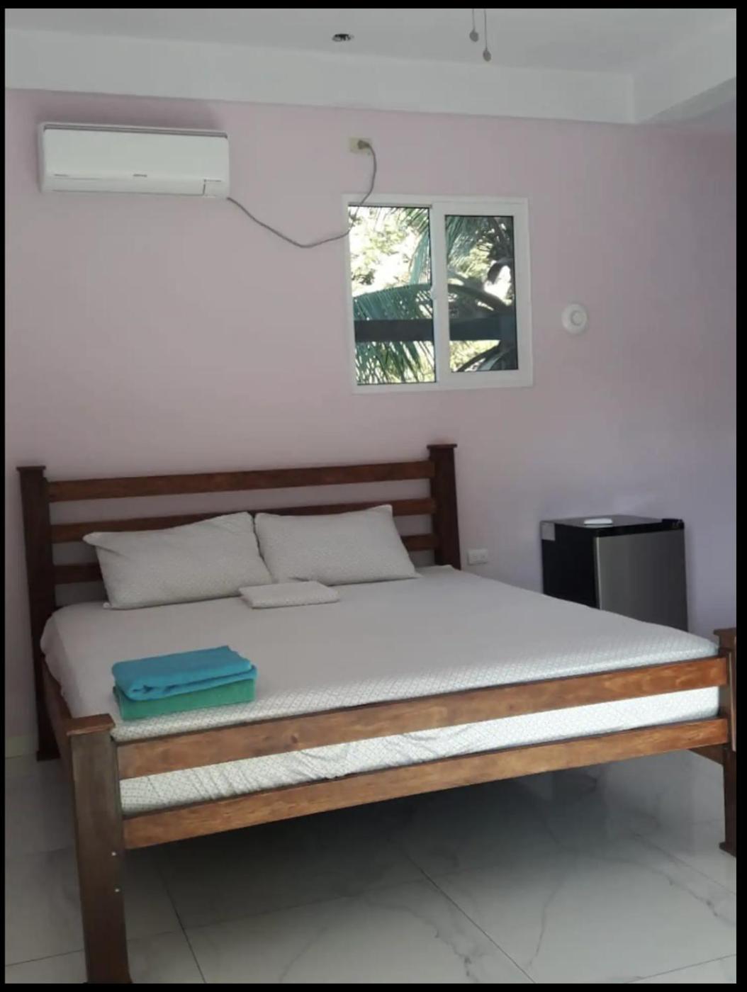 Double Room With Private Bathroom photo 1