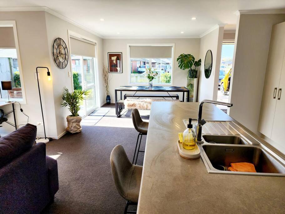 Four-Bedroom House photo 1